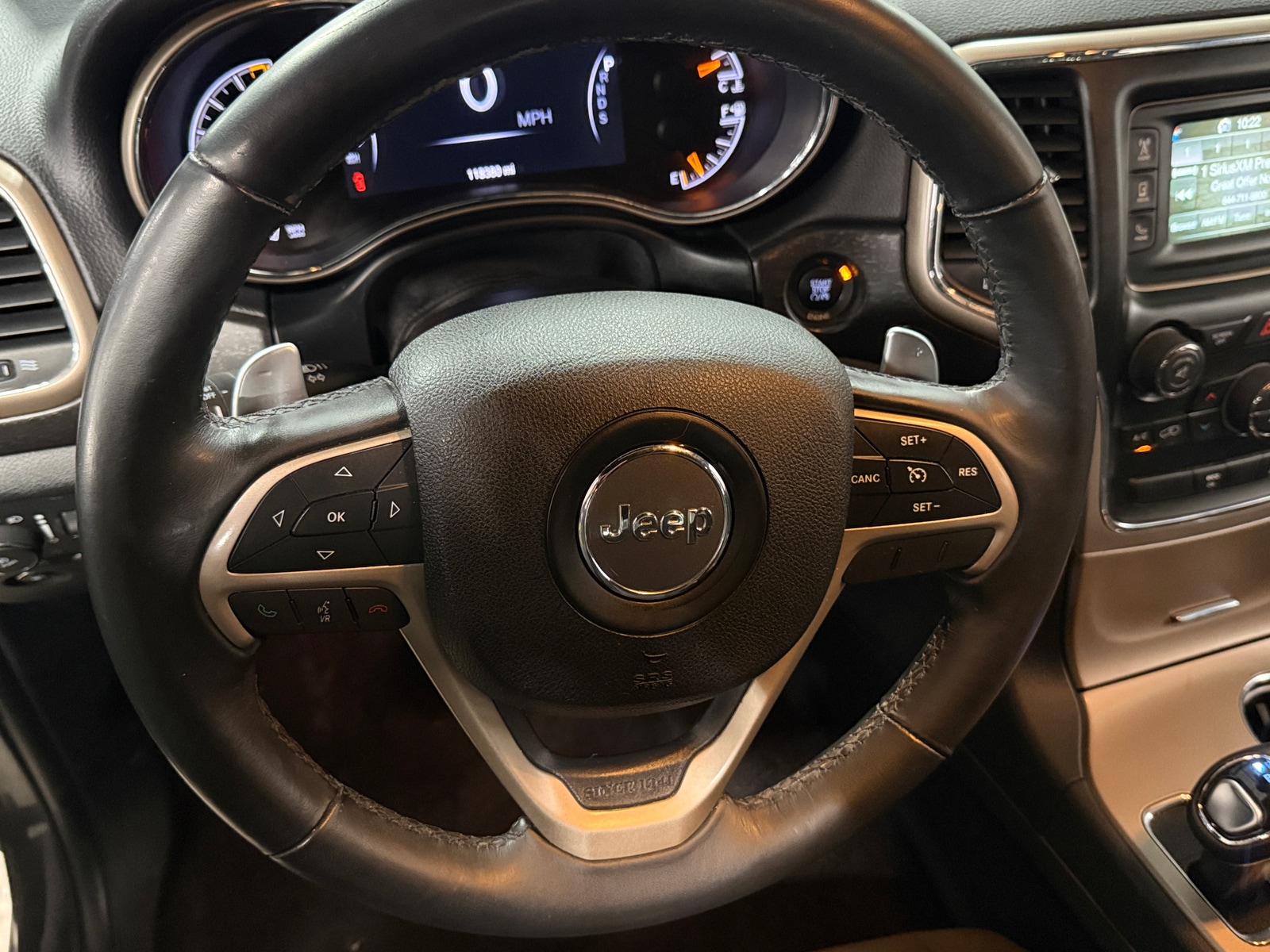 Thumbnail: 2015 Jeep Grand Cherokee - 5