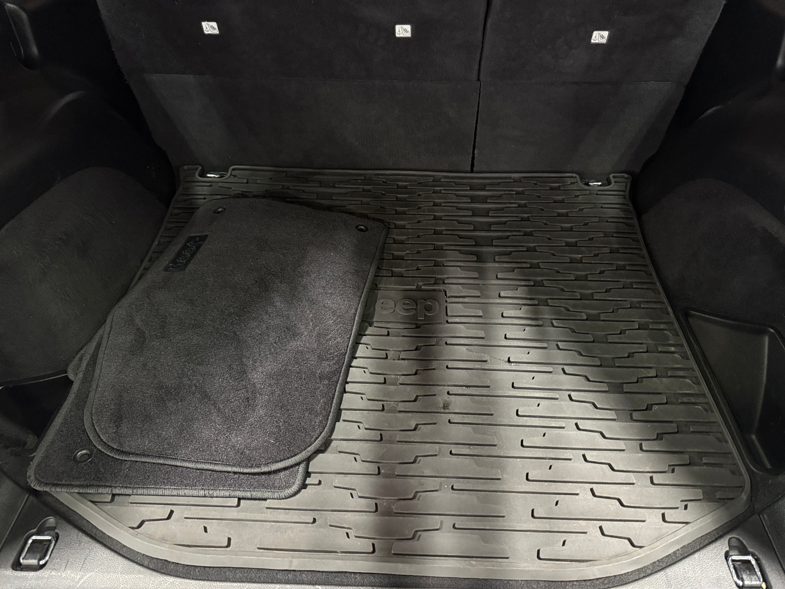 Thumbnail: 2015 Jeep Grand Cherokee - 7