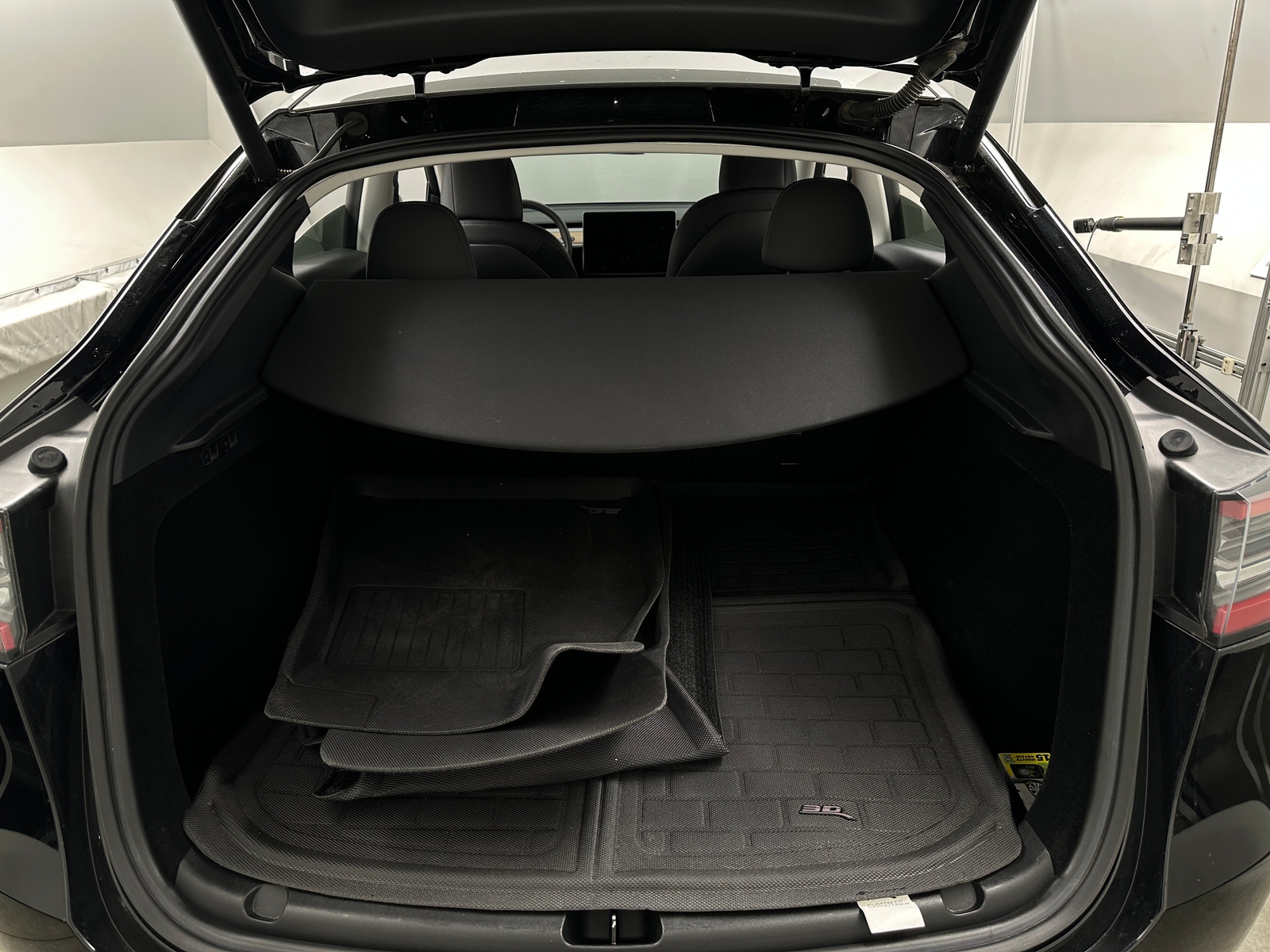 Thumbnail: 2023 Tesla Model Y - 6