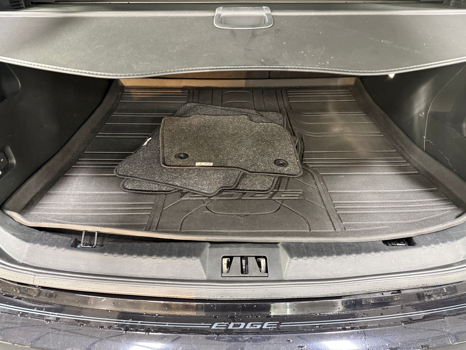 Thumbnail: 2019 Ford Edge - 7