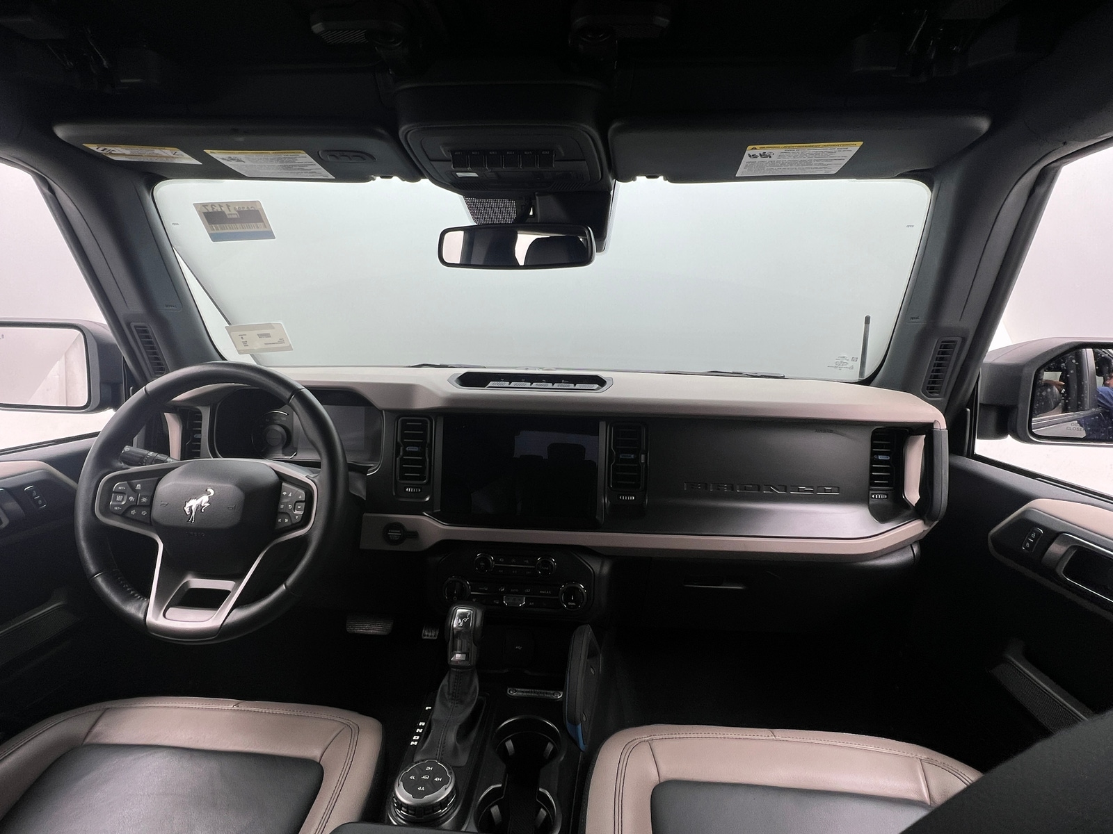 Thumbnail: 2022 Ford Bronco - 2