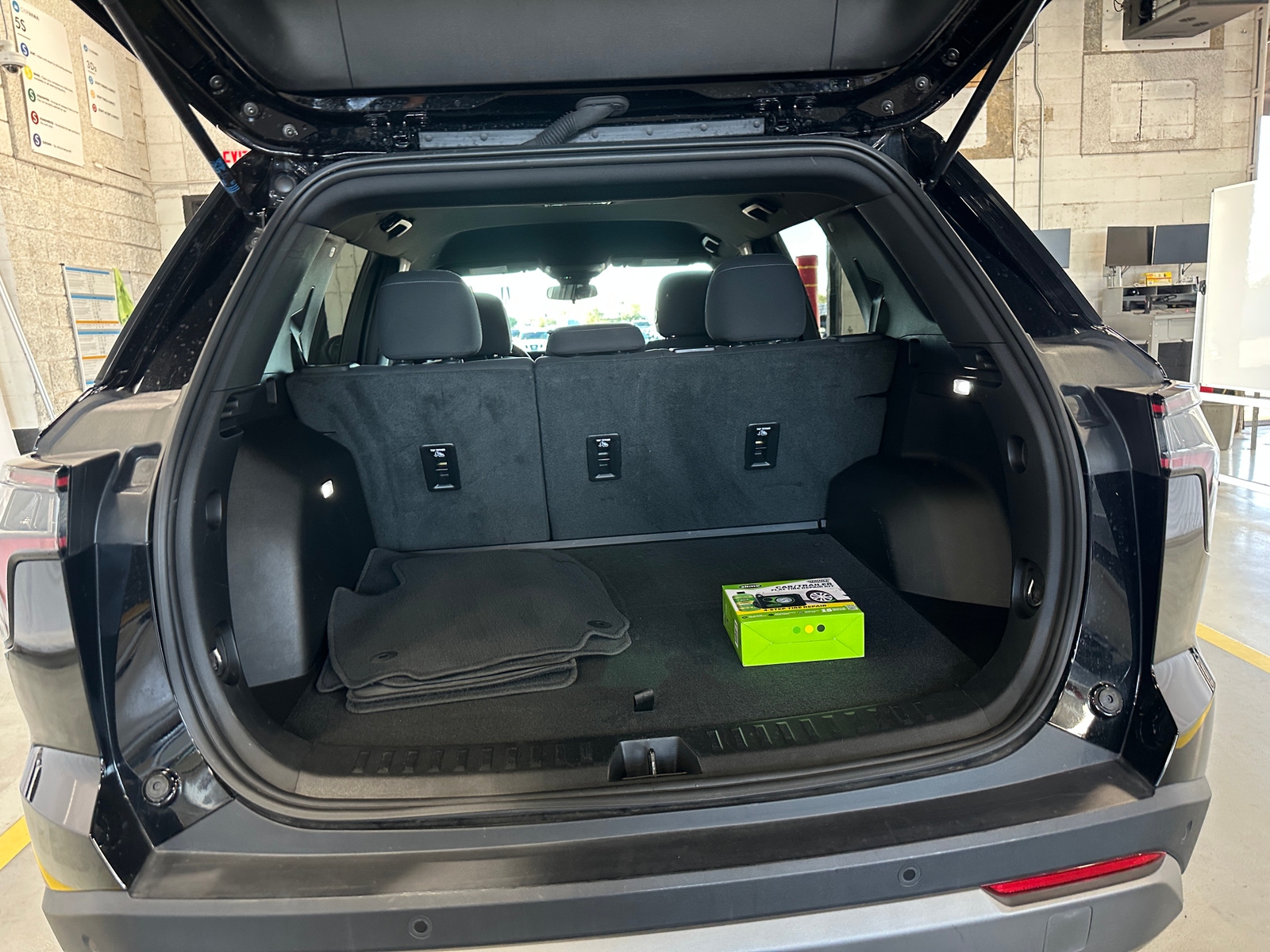 Thumbnail: 2025 Chevrolet Equinox - 7