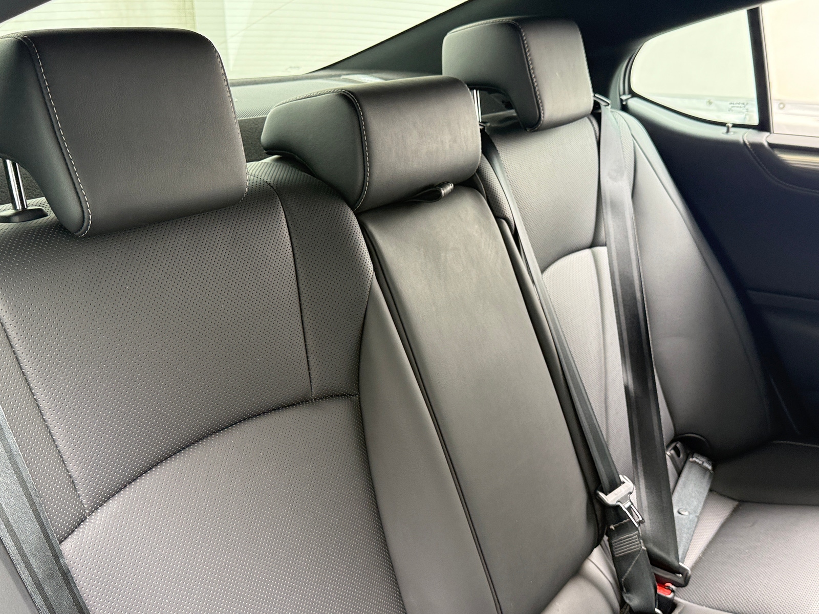 Thumbnail: 2020 Lexus ES - 5