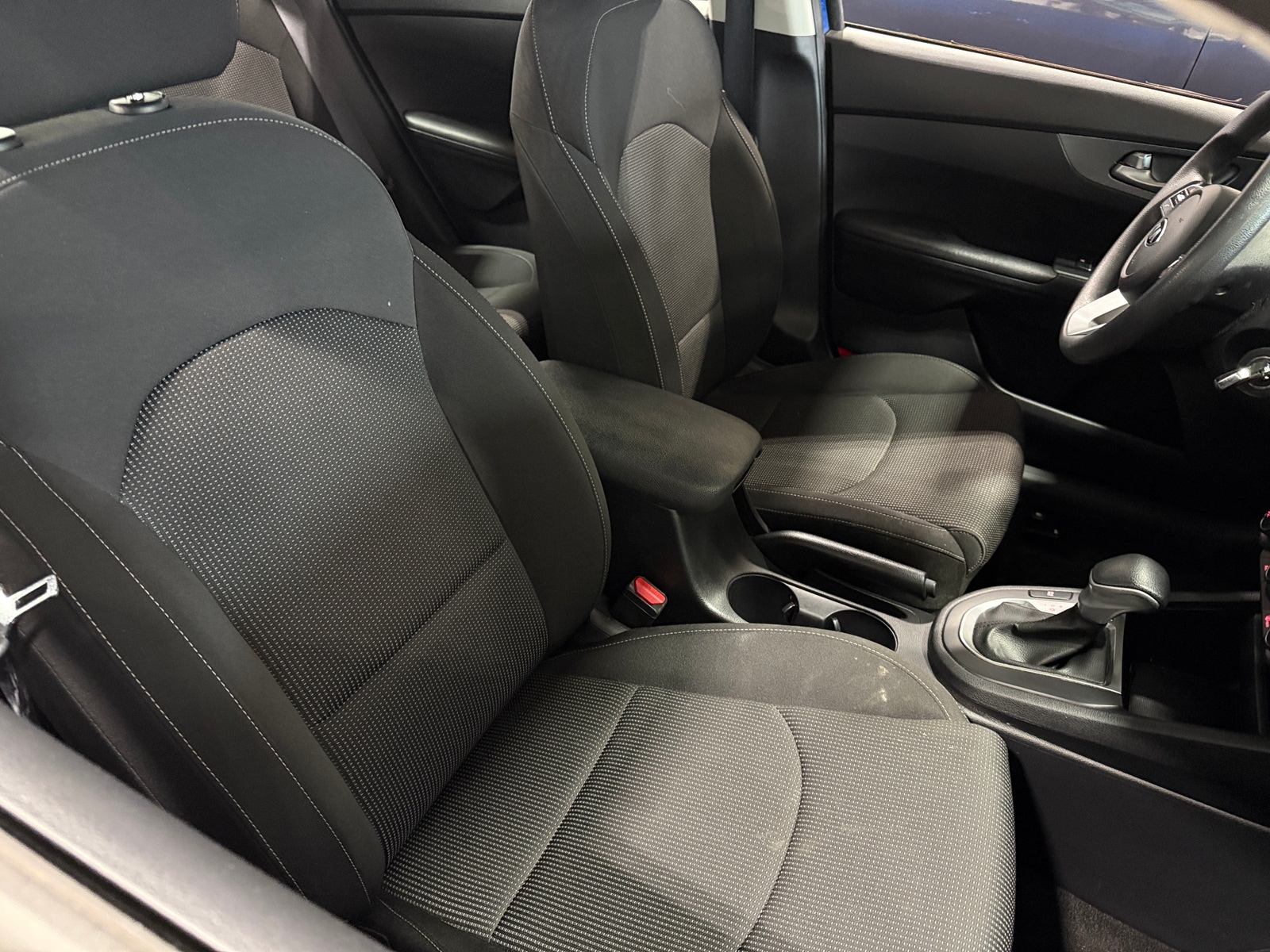 Thumbnail: 2020 Kia Forte - 2