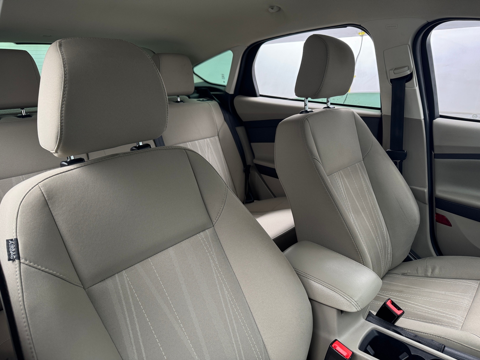 Thumbnail: 2017 Ford Focus - 2