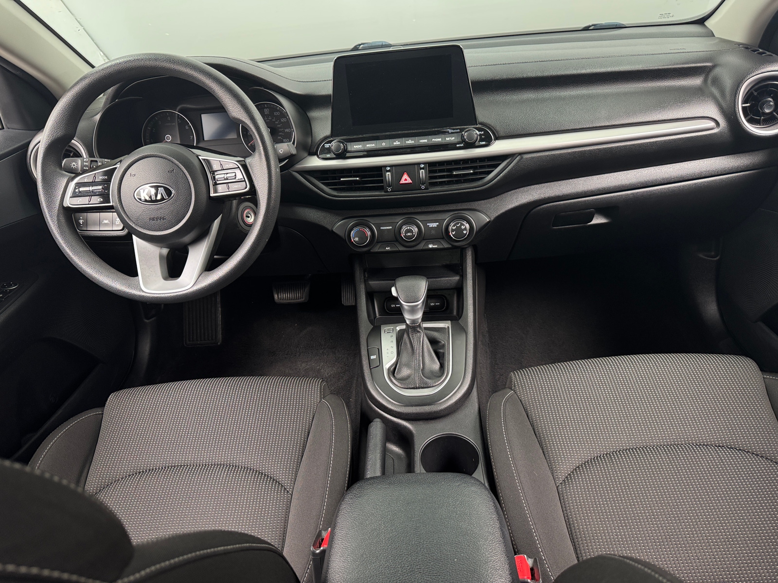 Thumbnail: 2021 Kia Forte - 3