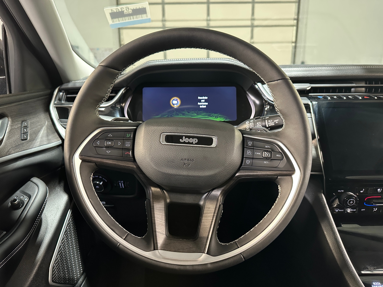 Thumbnail: 2023 Jeep Grand Cherokee - 4