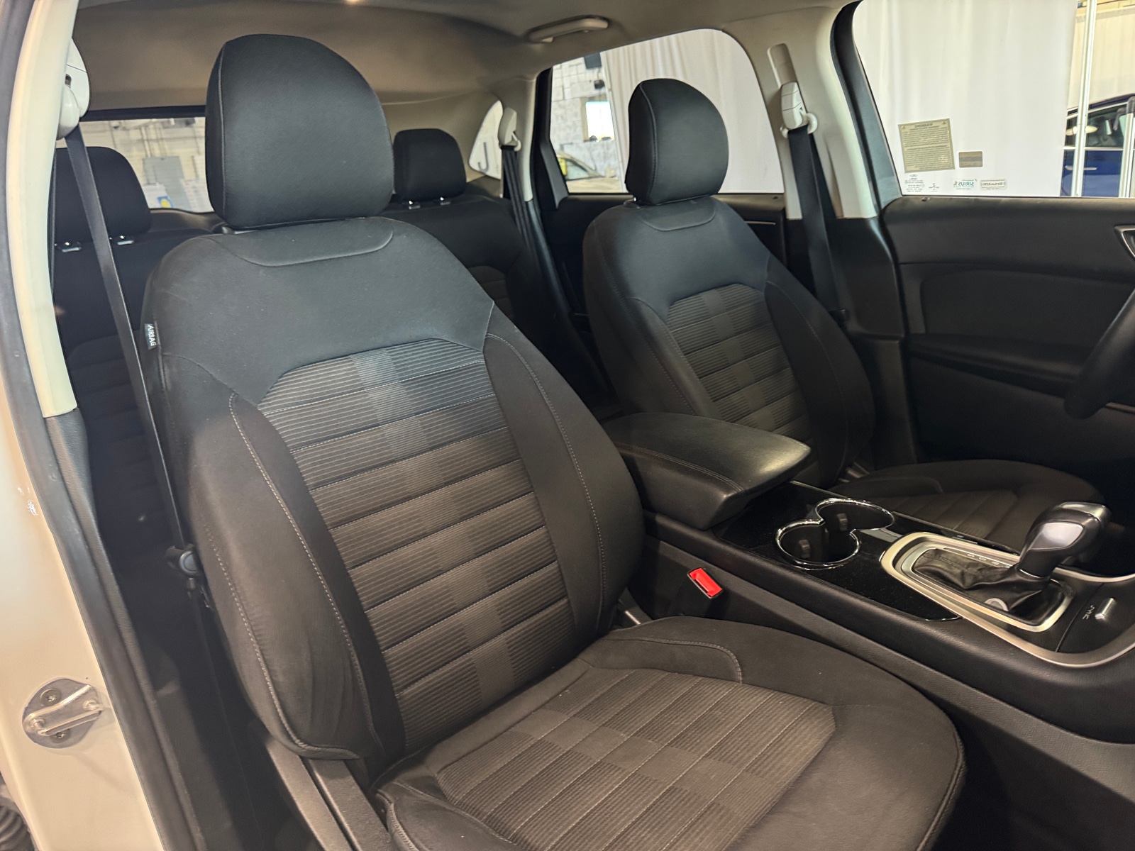 Thumbnail: 2016 Ford Edge - 2