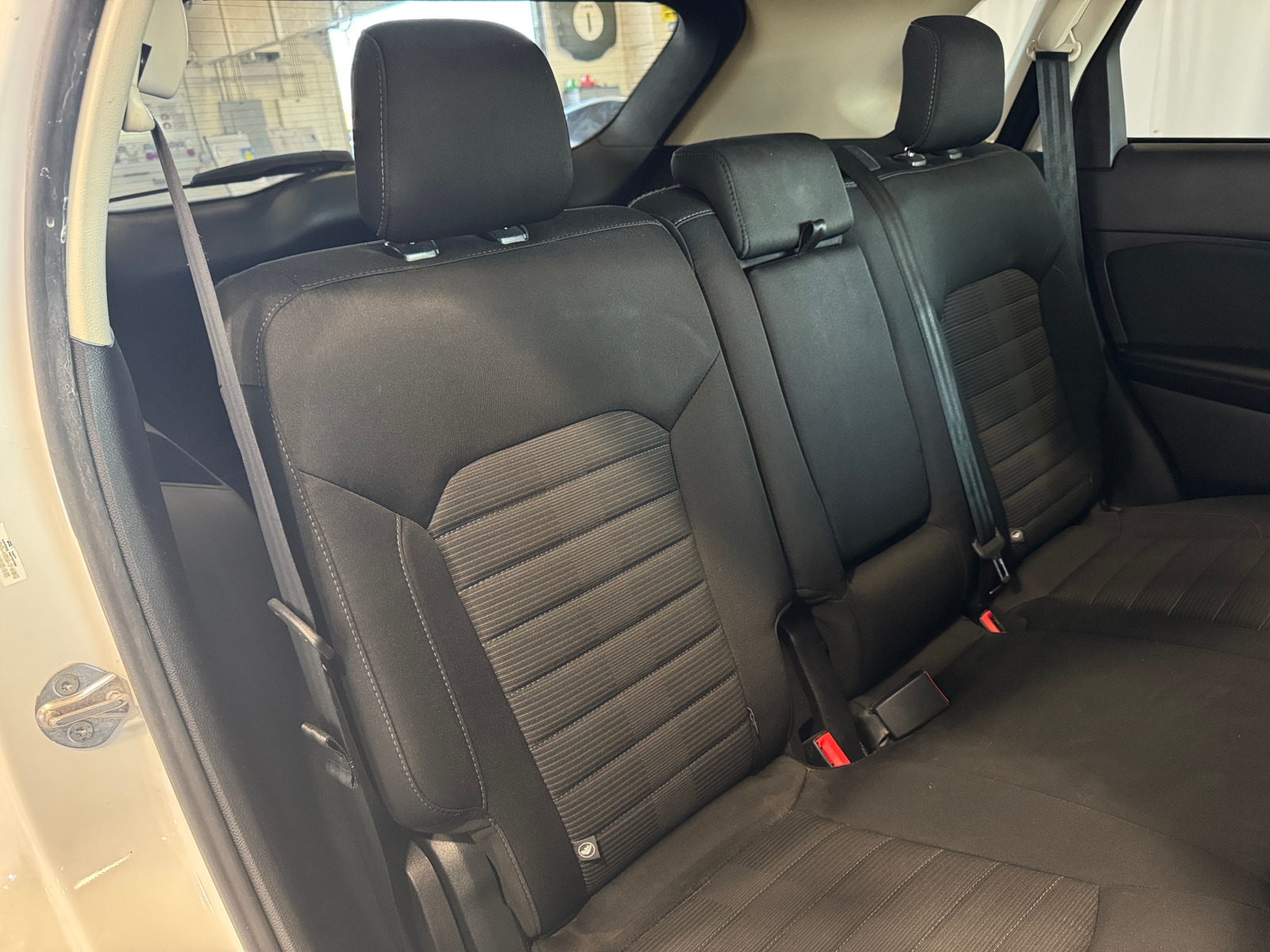 Thumbnail: 2016 Ford Edge - 6