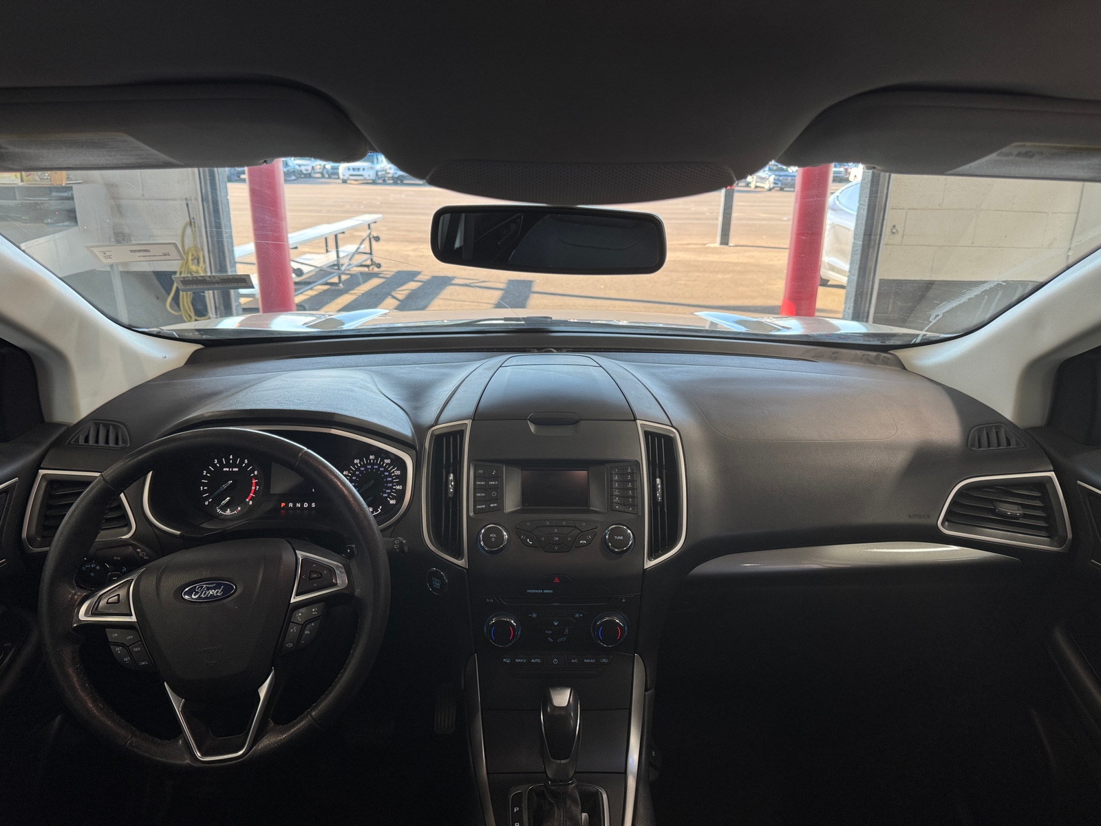 Thumbnail: 2016 Ford Edge - 3