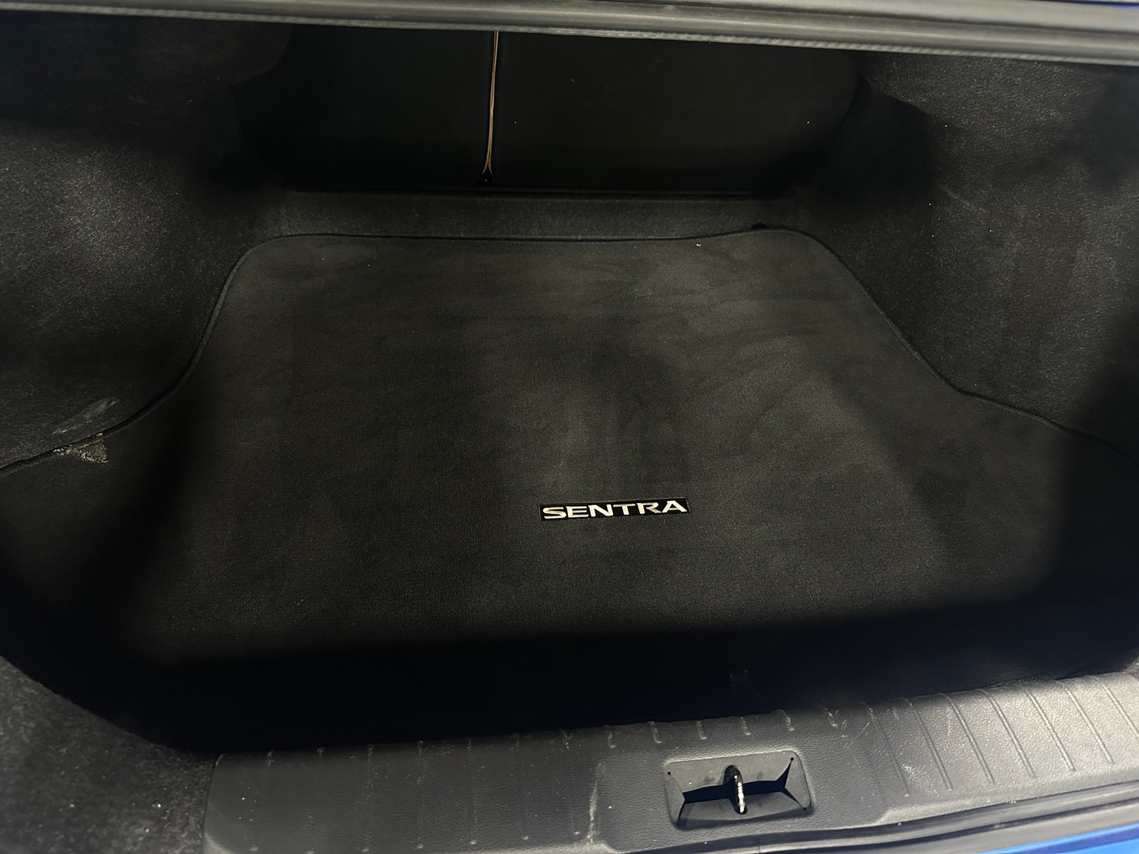 Thumbnail: 2020 Nissan Sentra - 7