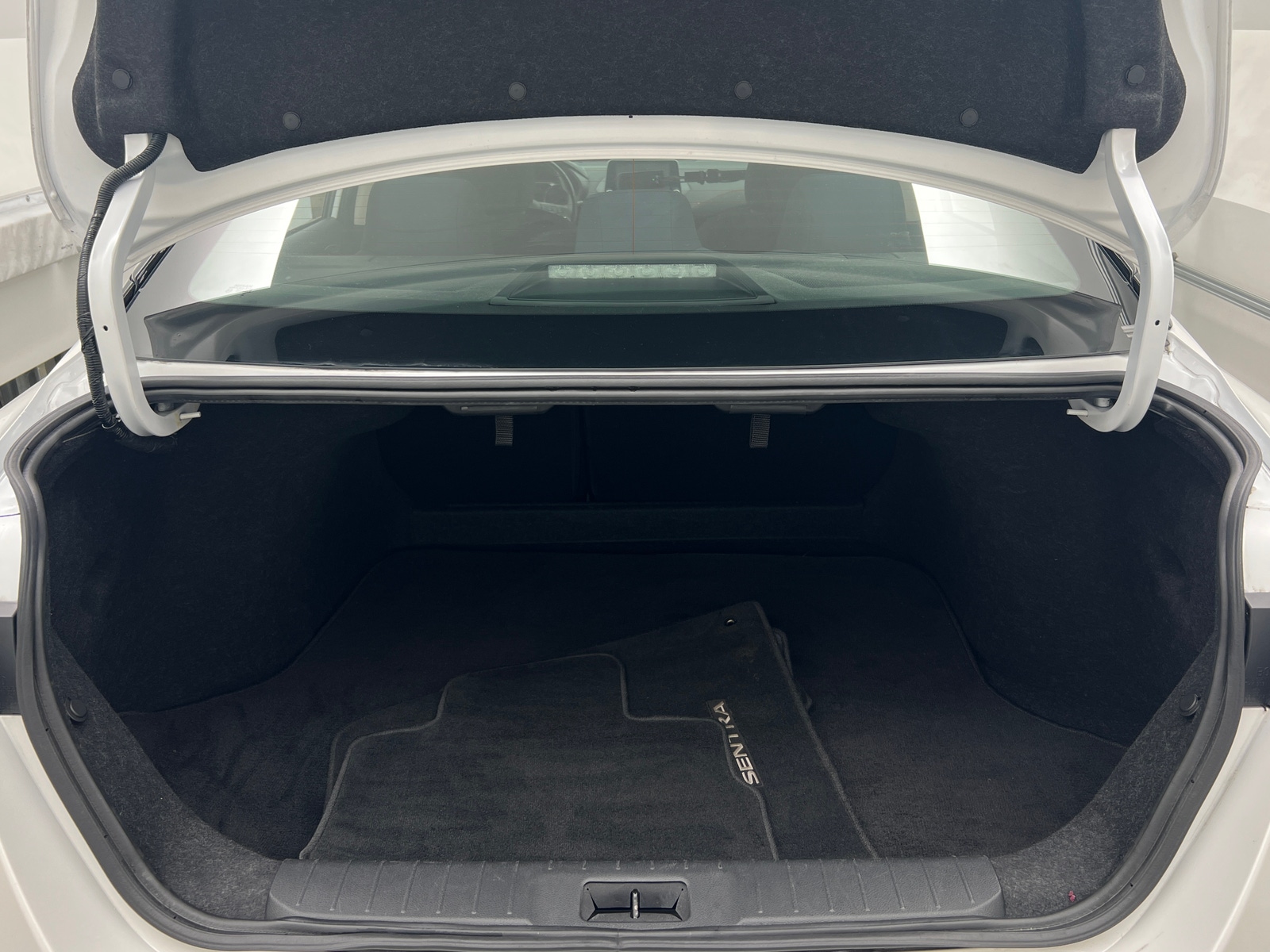 Thumbnail: 2023 Nissan Sentra - 7