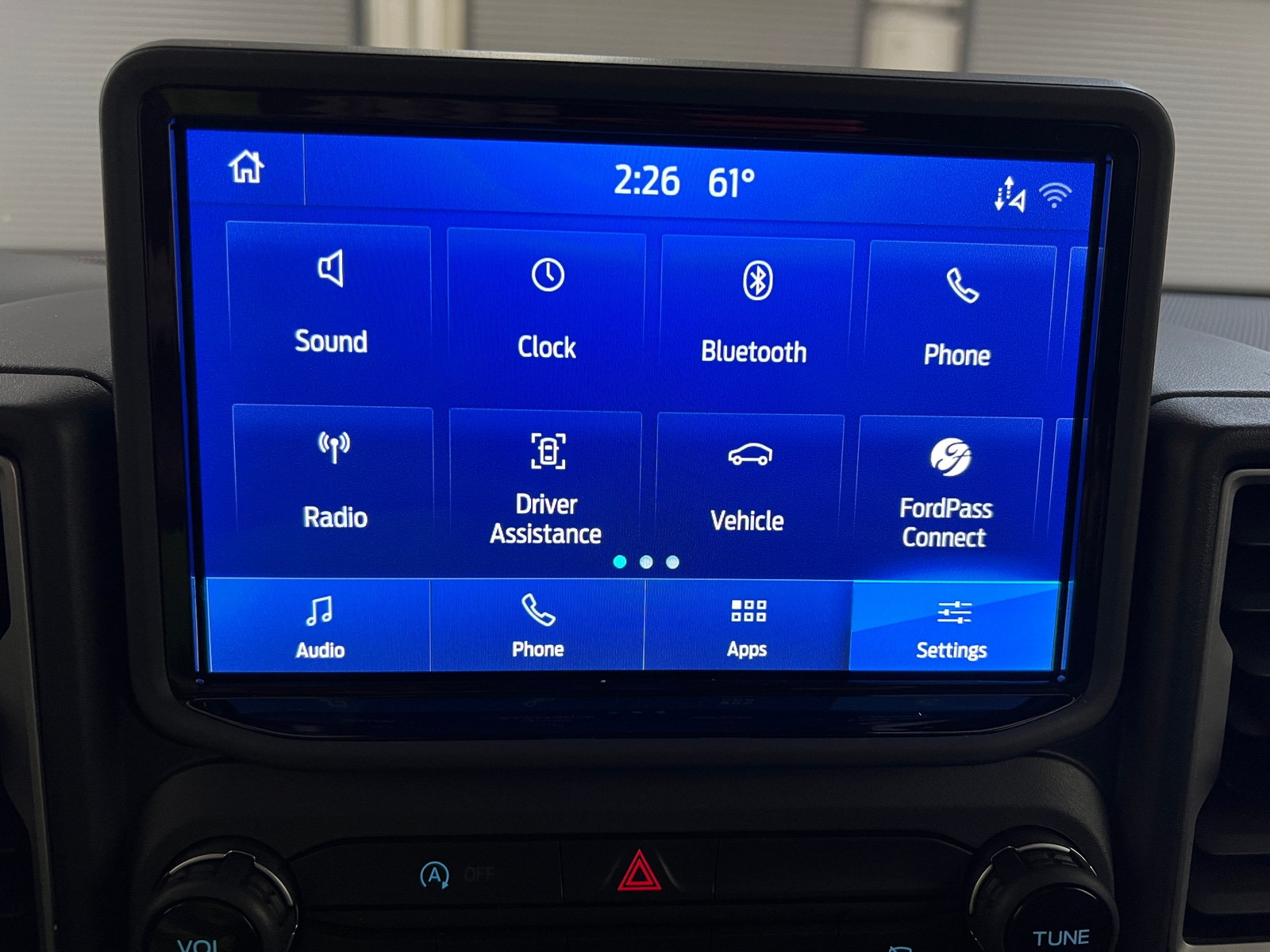 Thumbnail: 2022 Ford Bronco Sport - 4