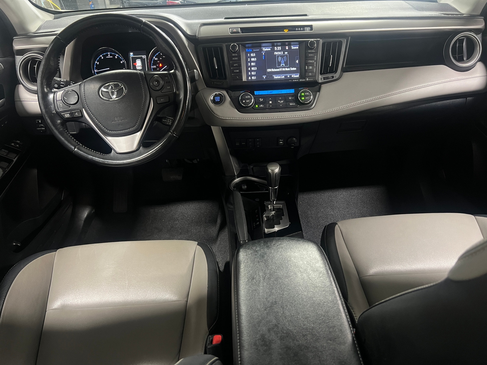 Thumbnail: 2018 Toyota RAV4 - 2