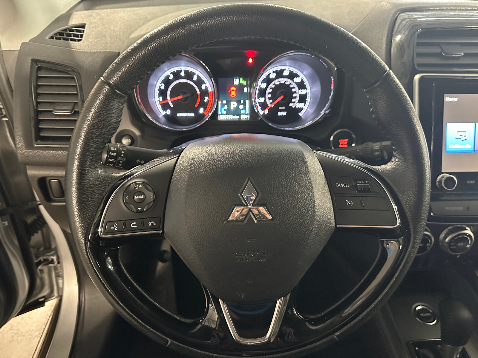 Thumbnail: 2023 Mitsubishi Outlander Sport - 4