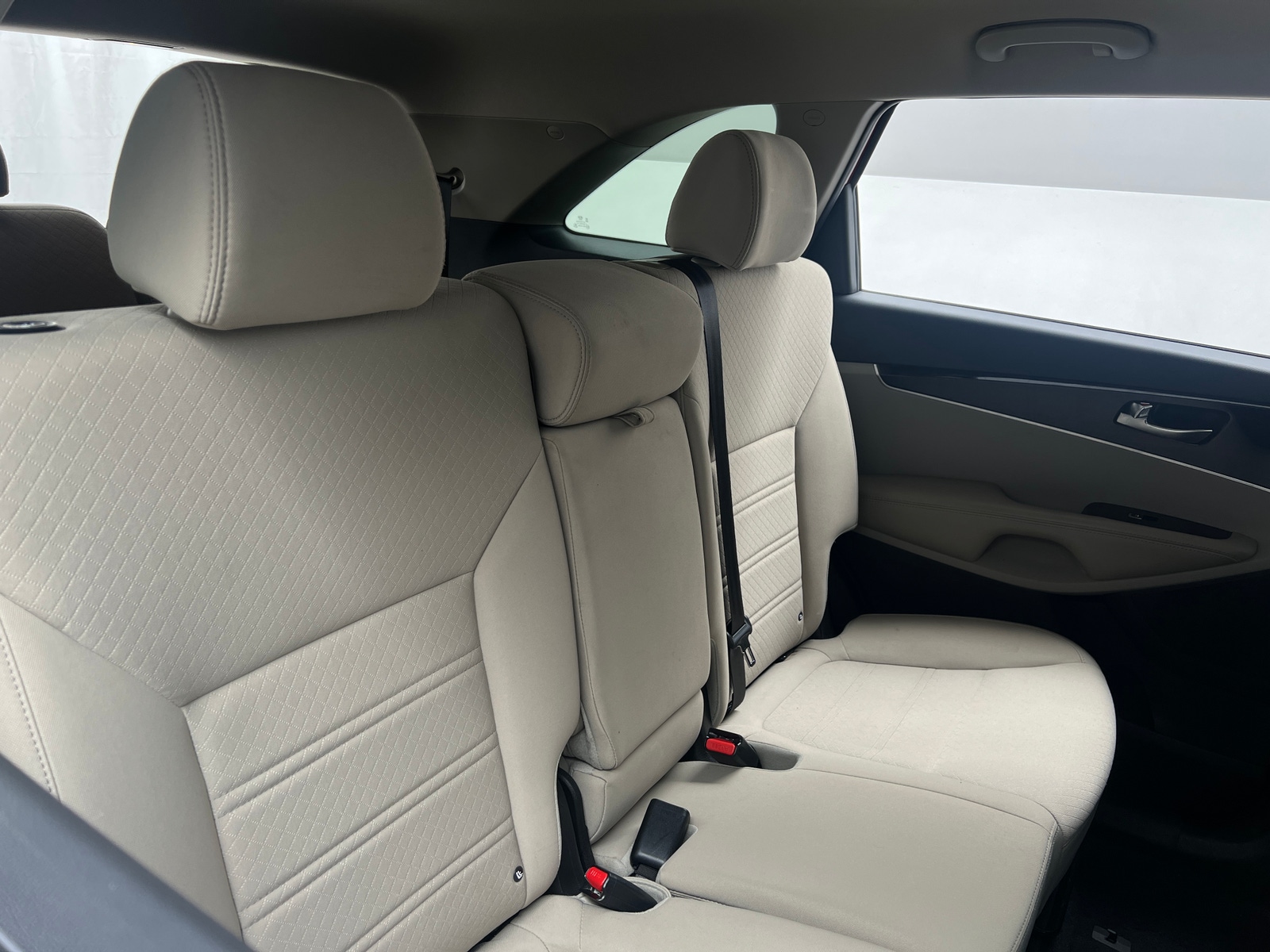 Thumbnail: 2020 Kia Sorento - 6