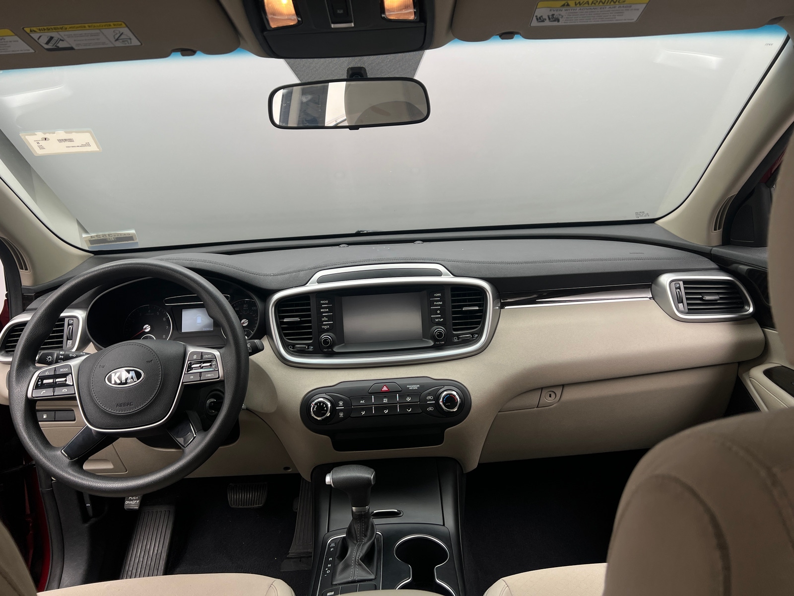 Thumbnail: 2020 Kia Sorento - 3