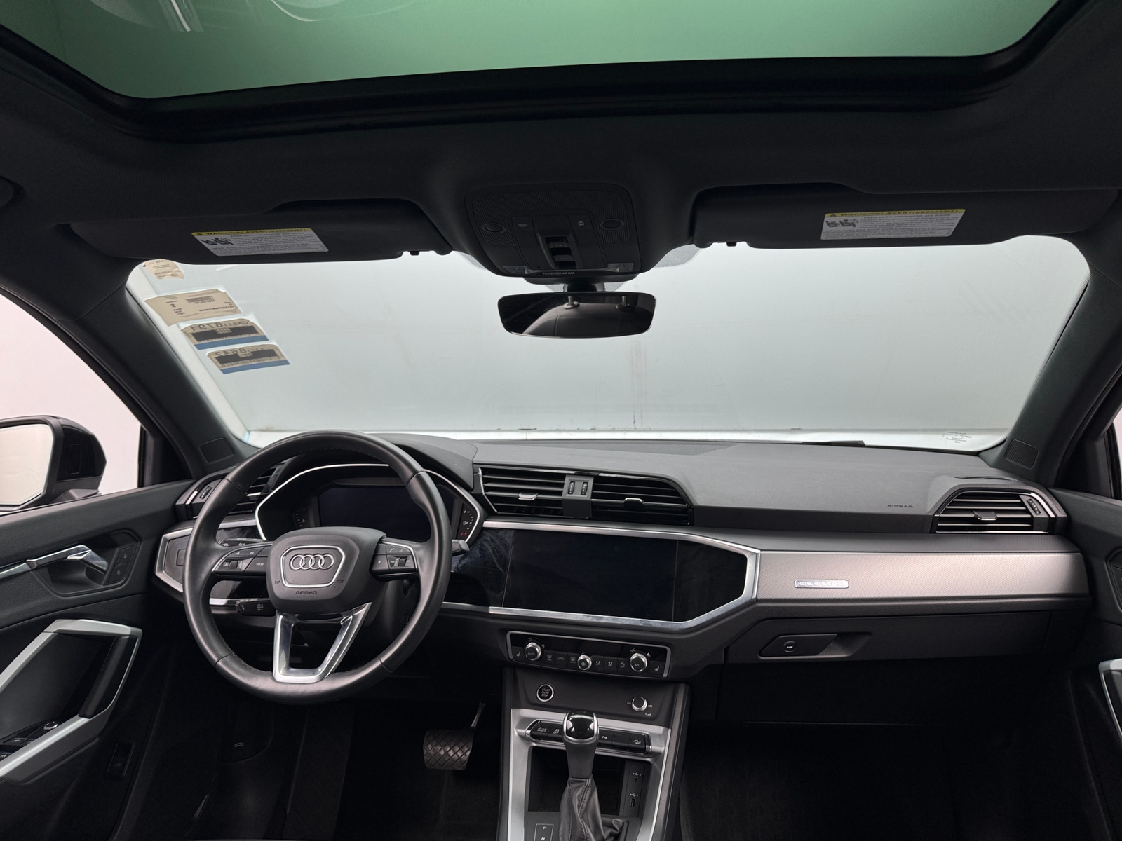 Thumbnail: 2021 Audi Q3 - 2