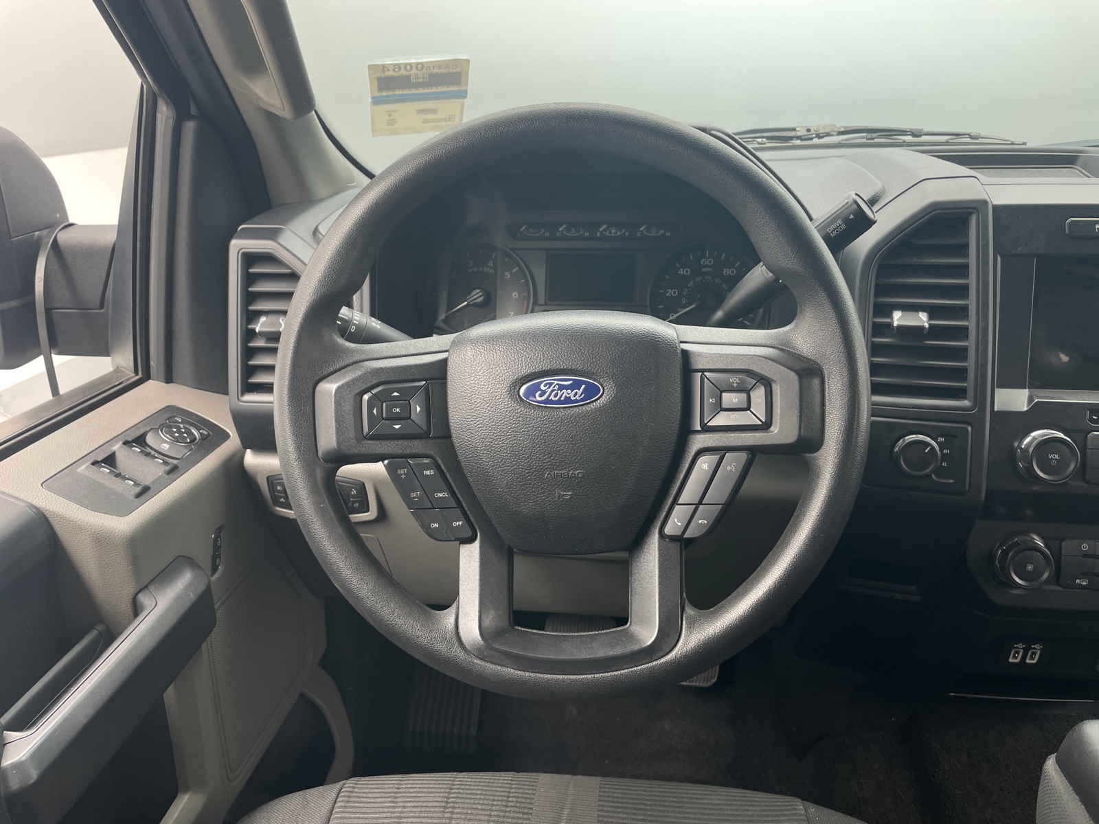 Thumbnail: 2019 Ford Econoline - 5