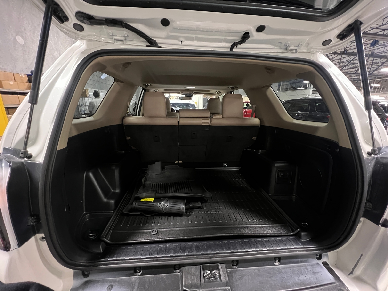 Thumbnail: 2022 Toyota 4Runner - 6