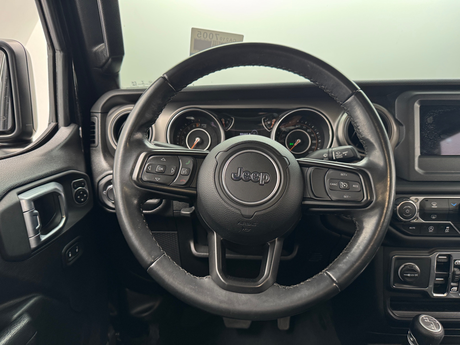 Thumbnail: 2022 Jeep Wrangler - 5