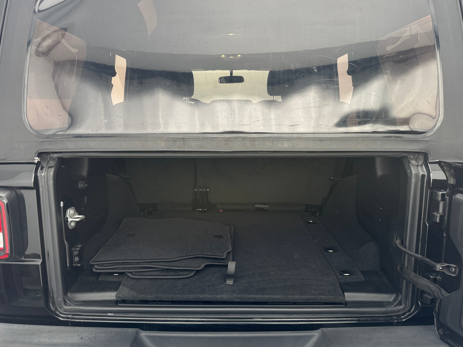 Thumbnail: 2022 Jeep Wrangler - 7