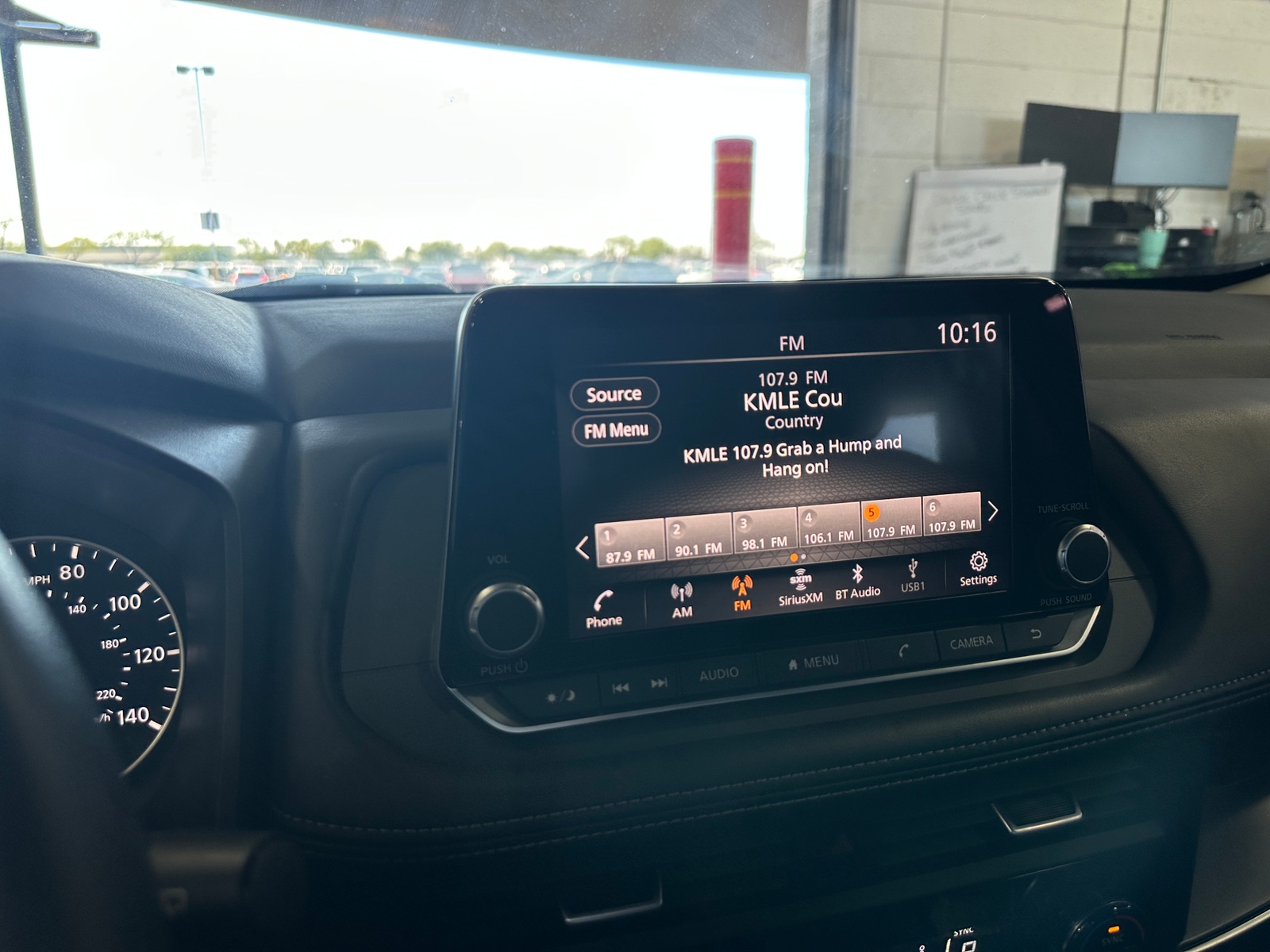 Thumbnail: 2024 Nissan Rogue - 4