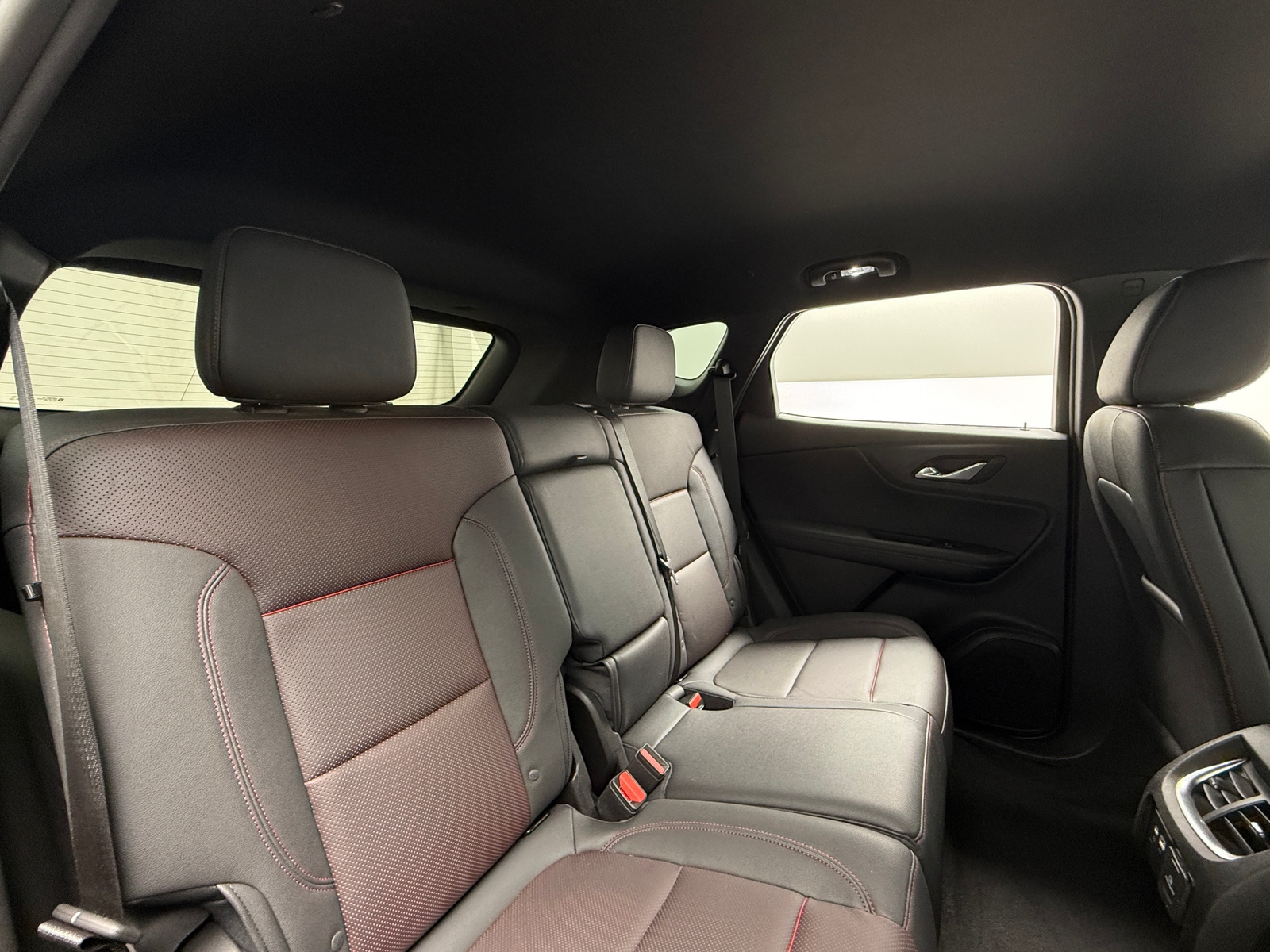 Thumbnail: 2025 Chevrolet Blazer - 5