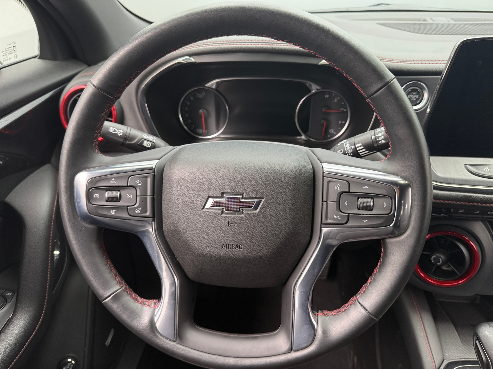 Thumbnail: 2025 Chevrolet Blazer - 4