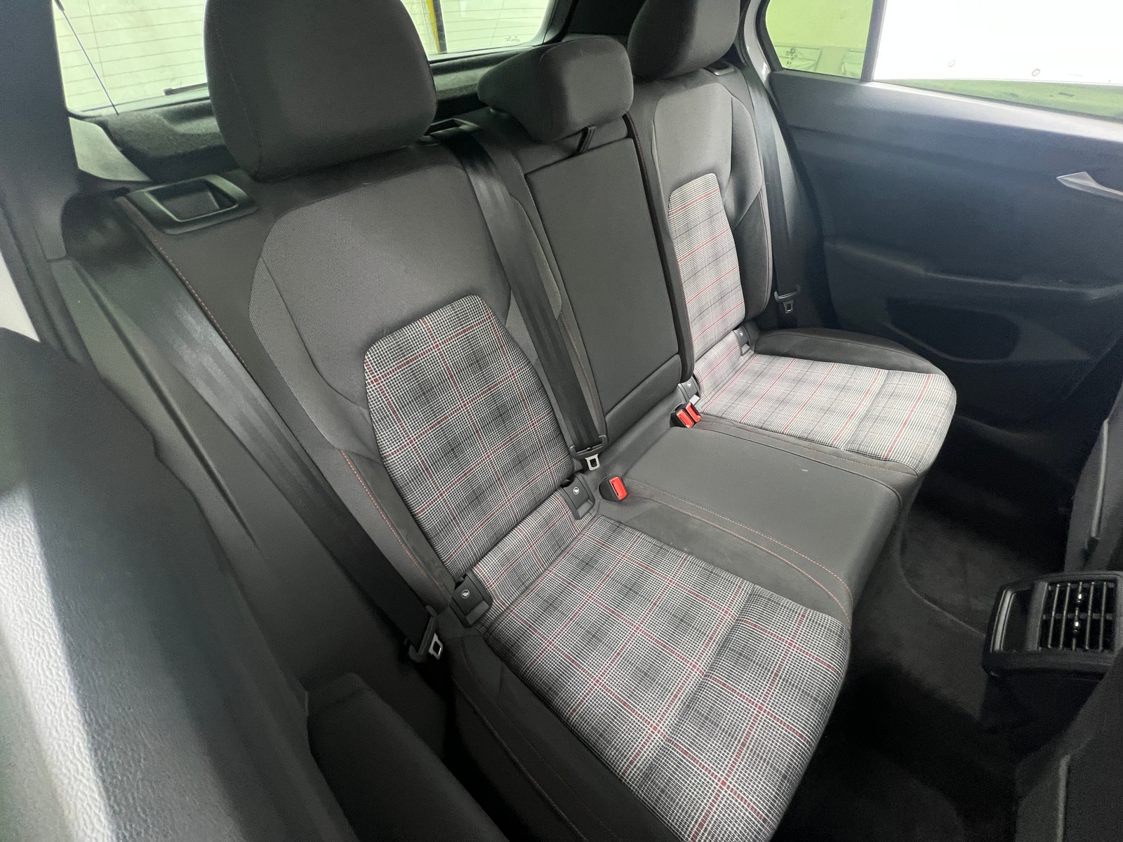 Thumbnail: 2024 Volkswagen Golf - 6