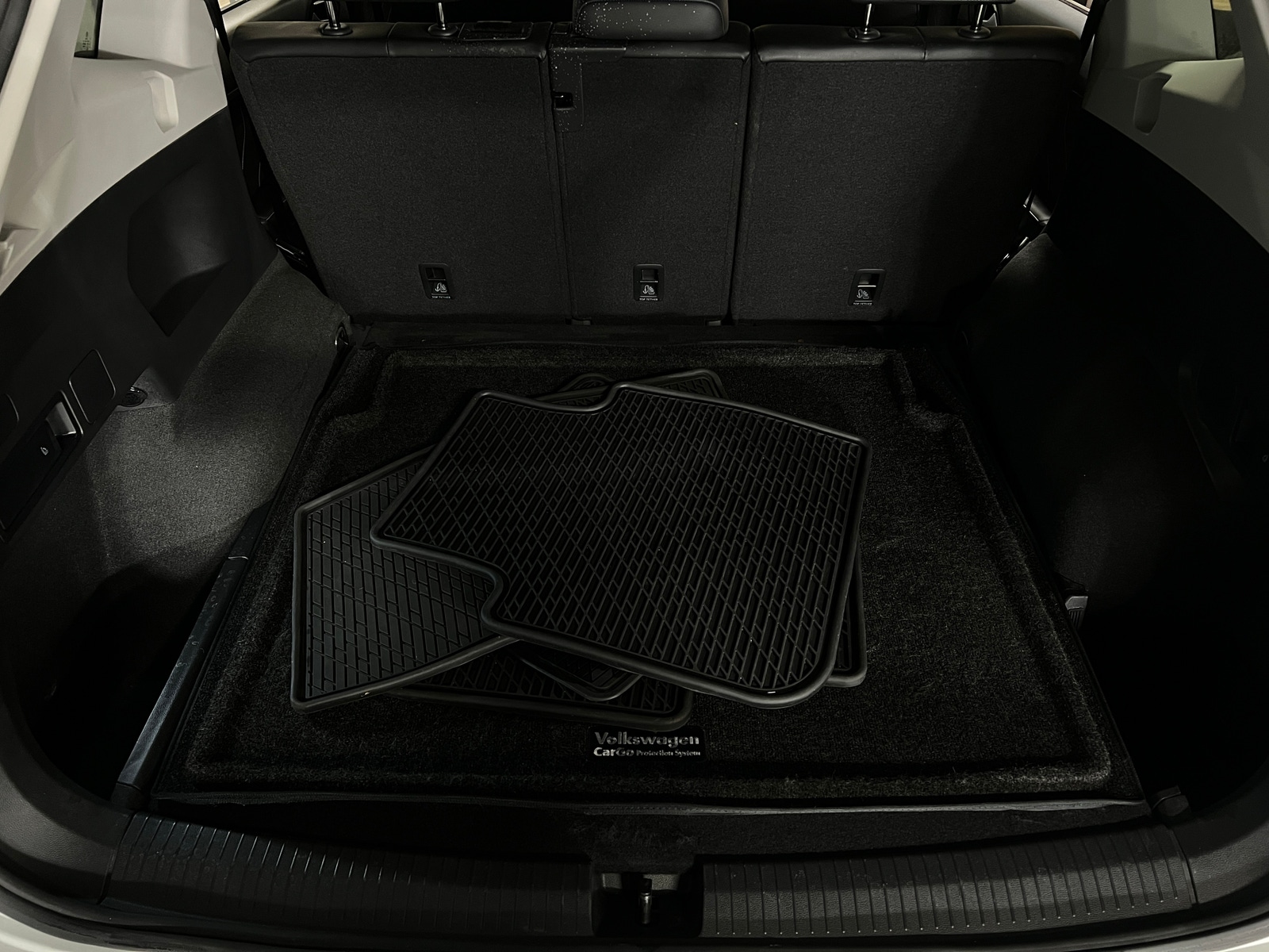 Thumbnail: 2024 Volkswagen Tiguan - 6