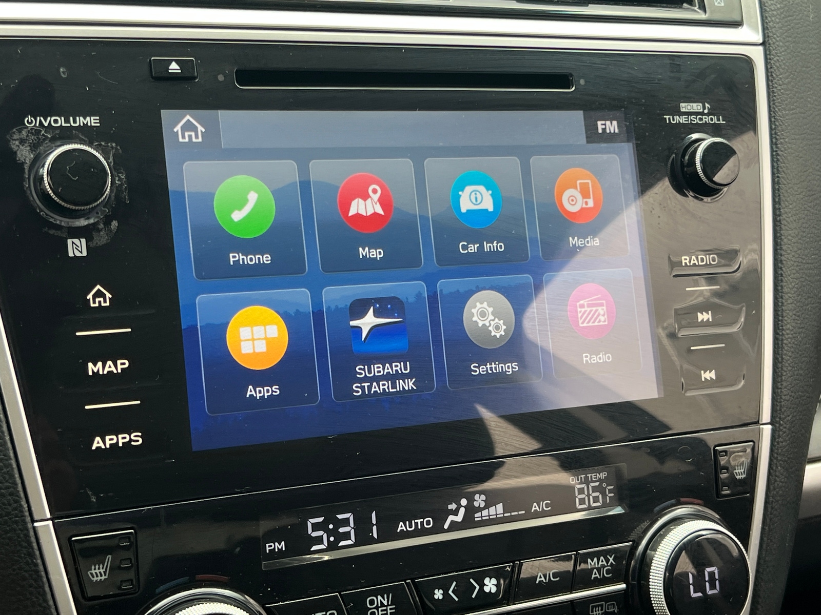 Thumbnail: 2019 Subaru Legacy - 3