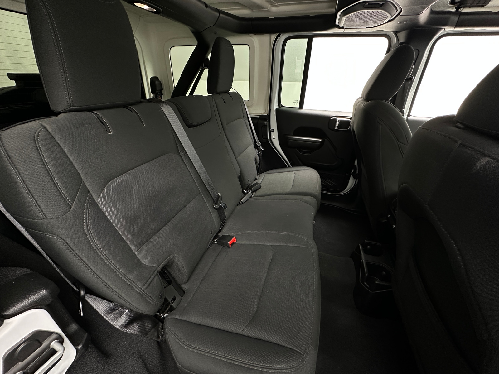 Thumbnail: 2018 Jeep Wrangler - 6