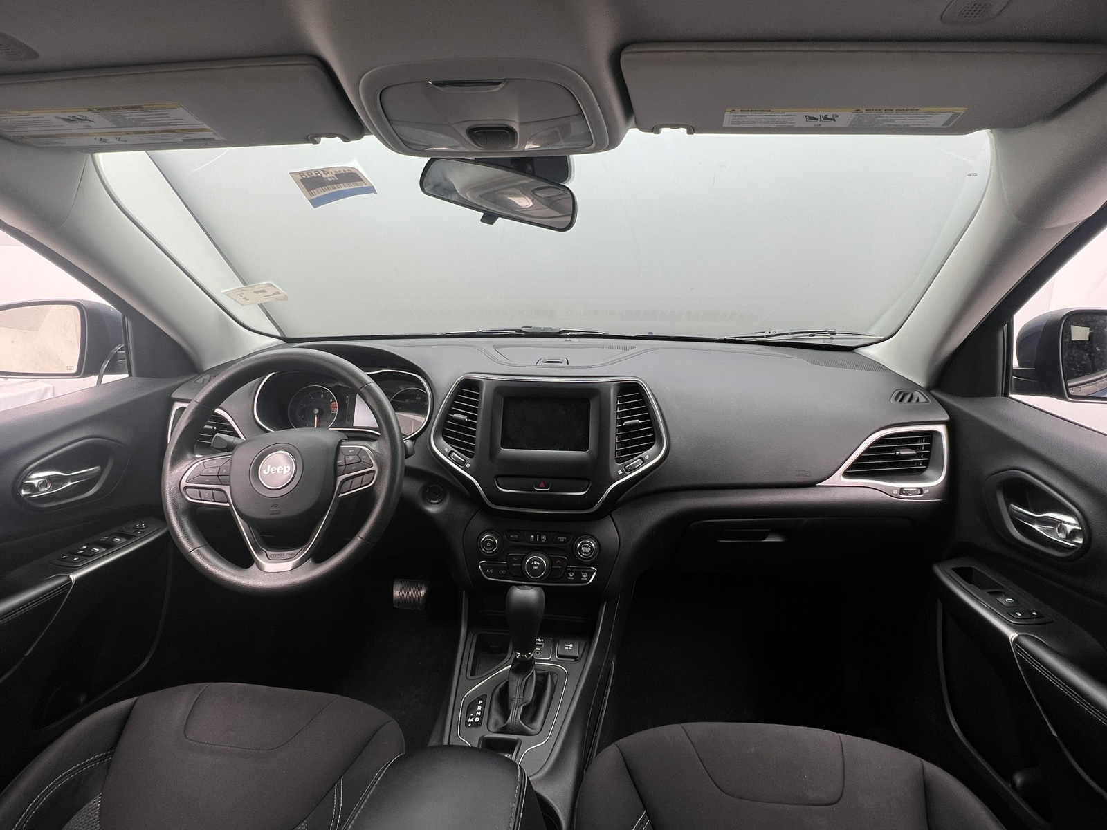 Thumbnail: 2020 Jeep Cherokee - 3