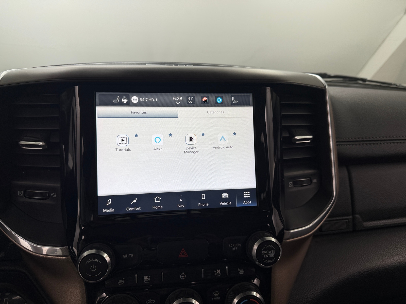 Thumbnail: 2022 RAM 1500 - 3