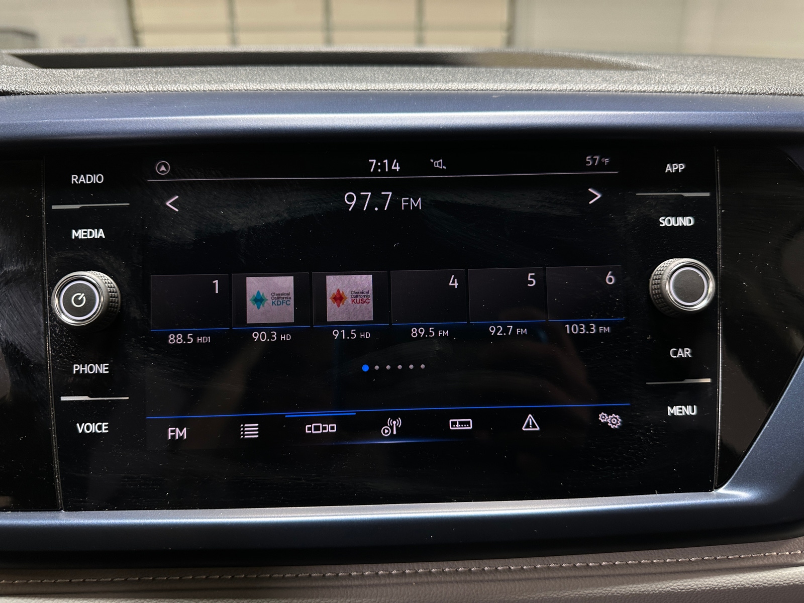 Thumbnail: 2024 Volkswagen Taos - 4