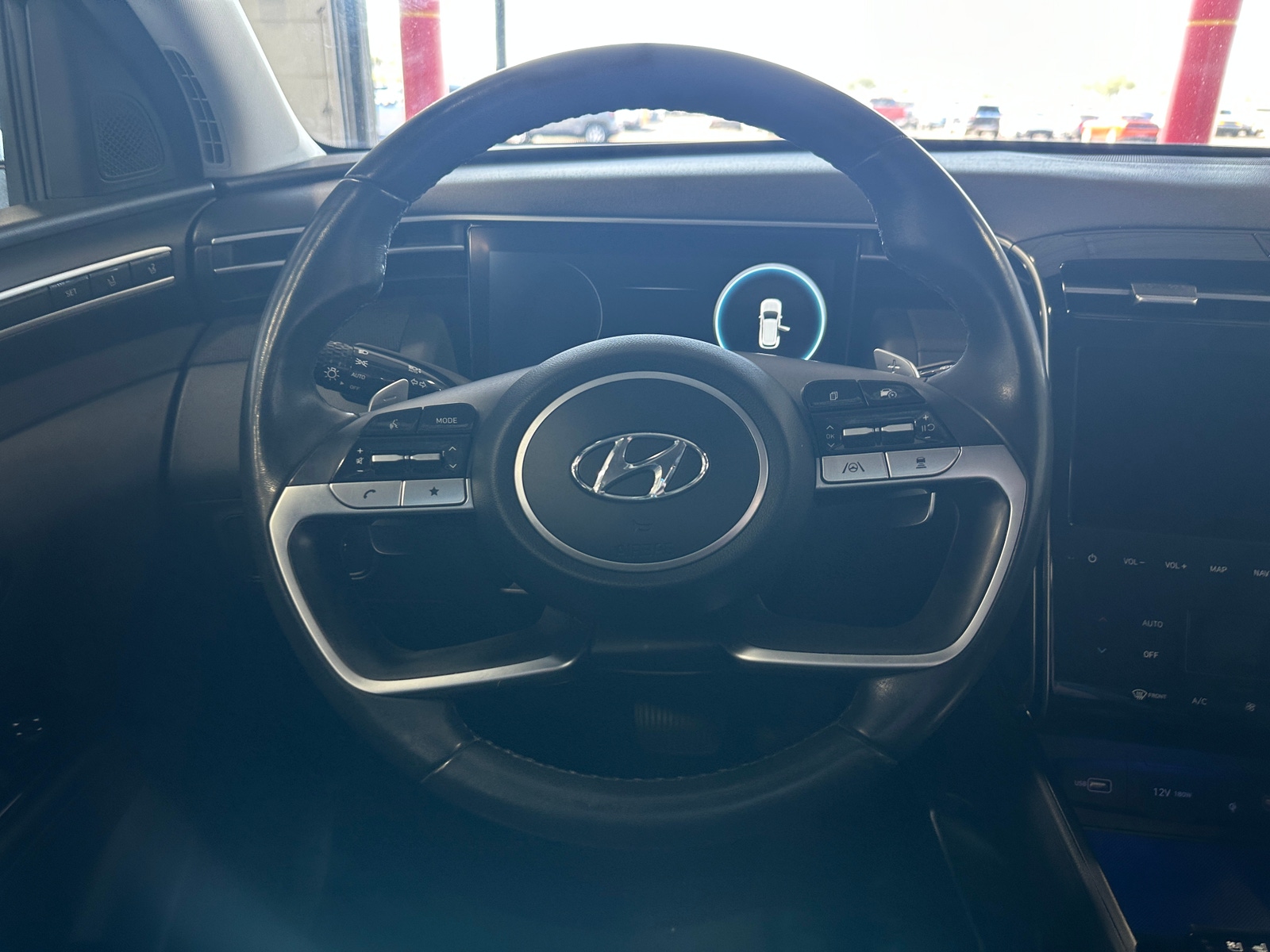 Thumbnail: 2022 Hyundai Tucson - 4