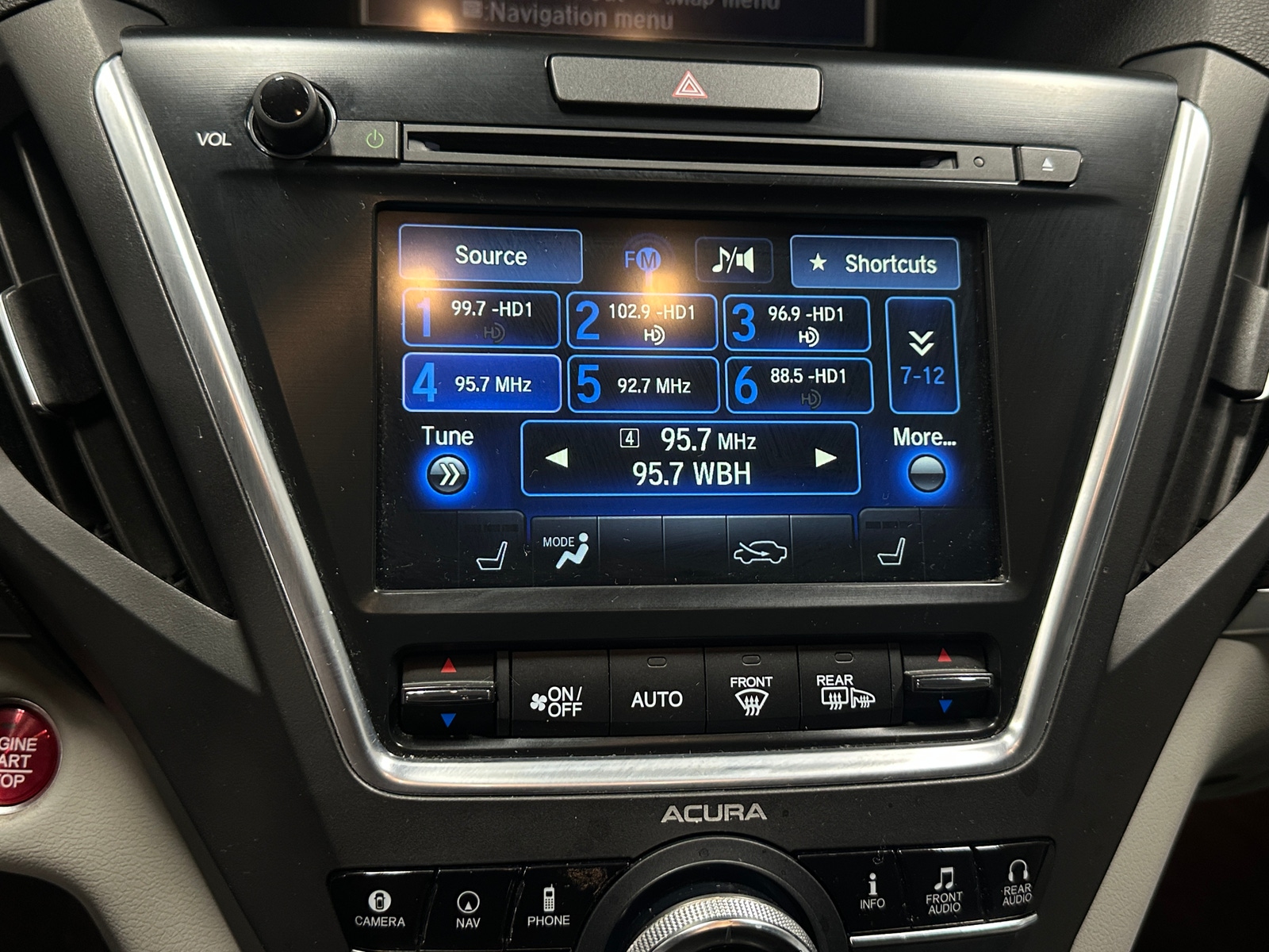 Thumbnail: 2017 Acura MDX - 3