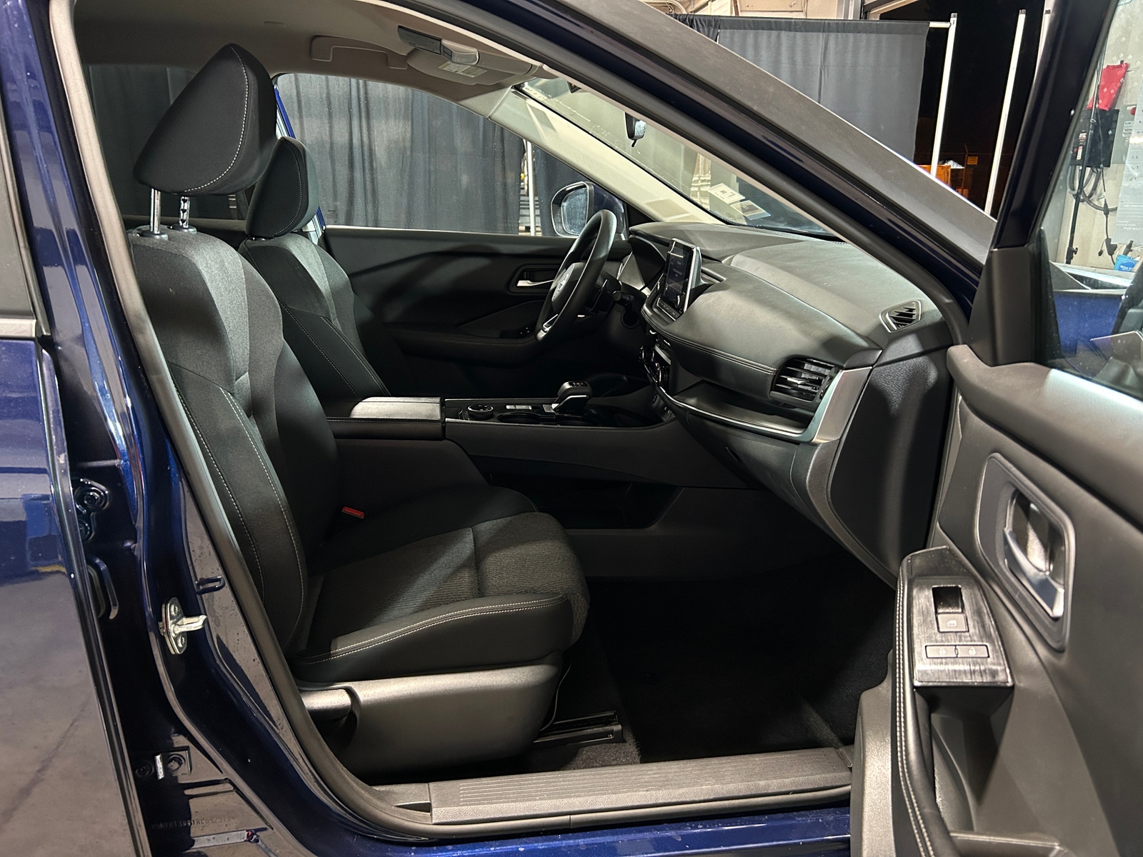 Thumbnail: 2024 Nissan Rogue - 2