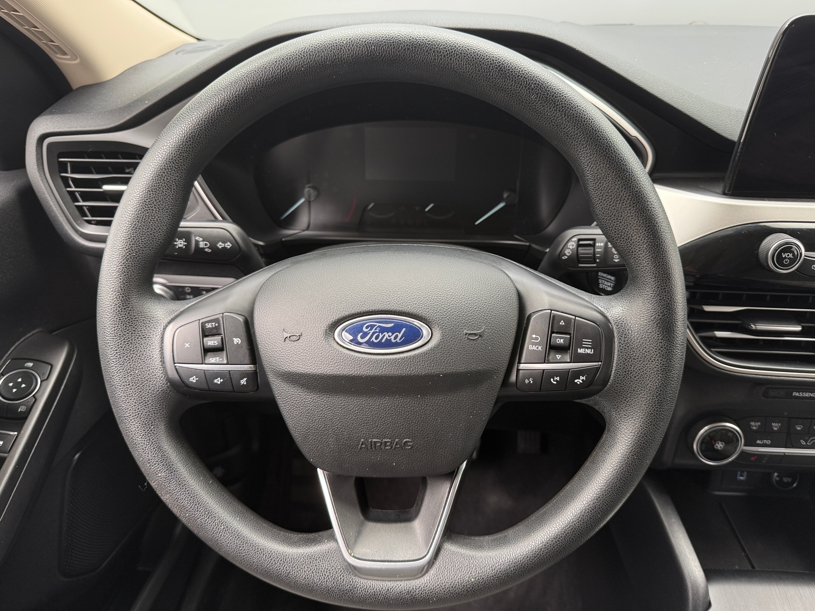 Thumbnail: 2020 Ford Escape - 5