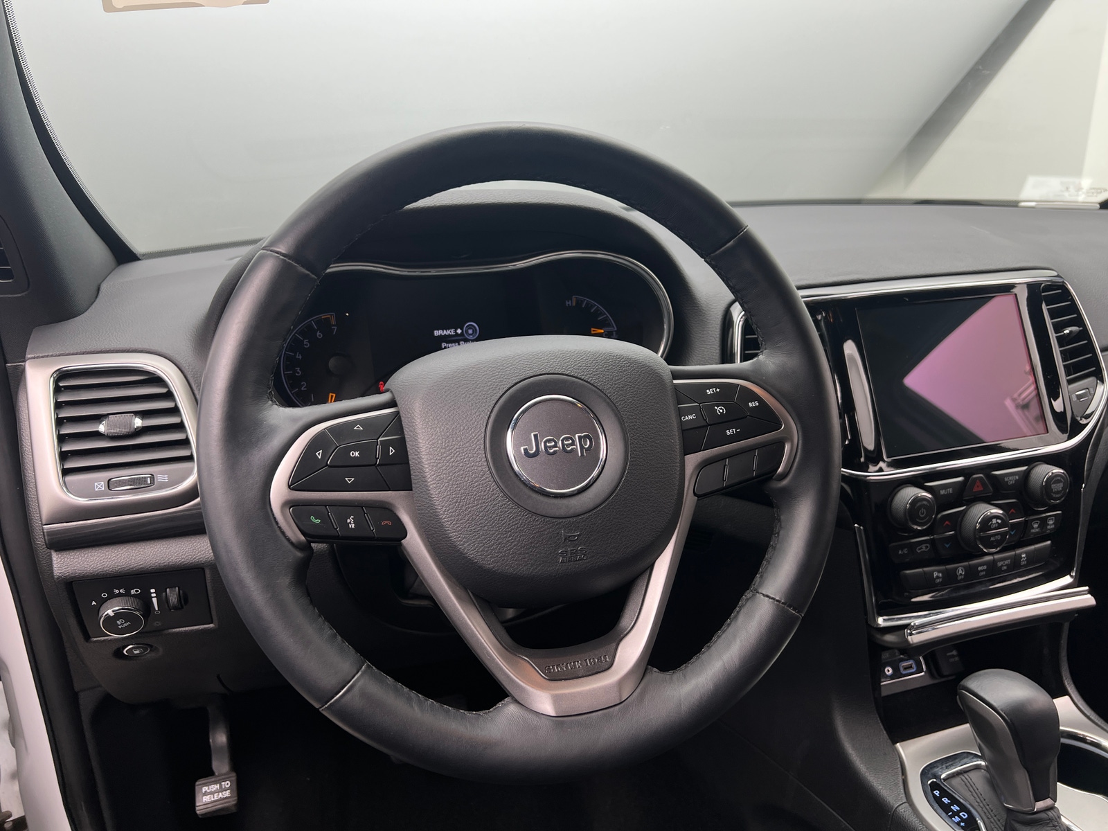 Thumbnail: 2019 Jeep Grand Cherokee - 4