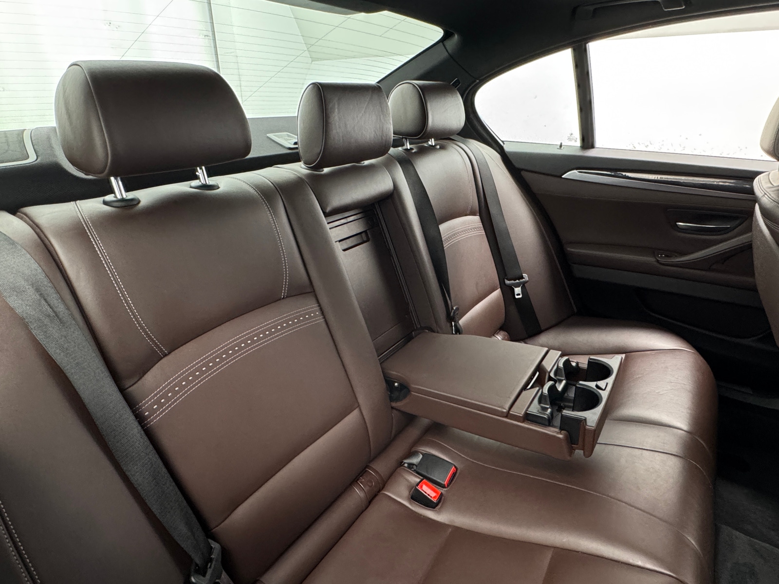 Thumbnail: 2014 BMW 5 Series - 5