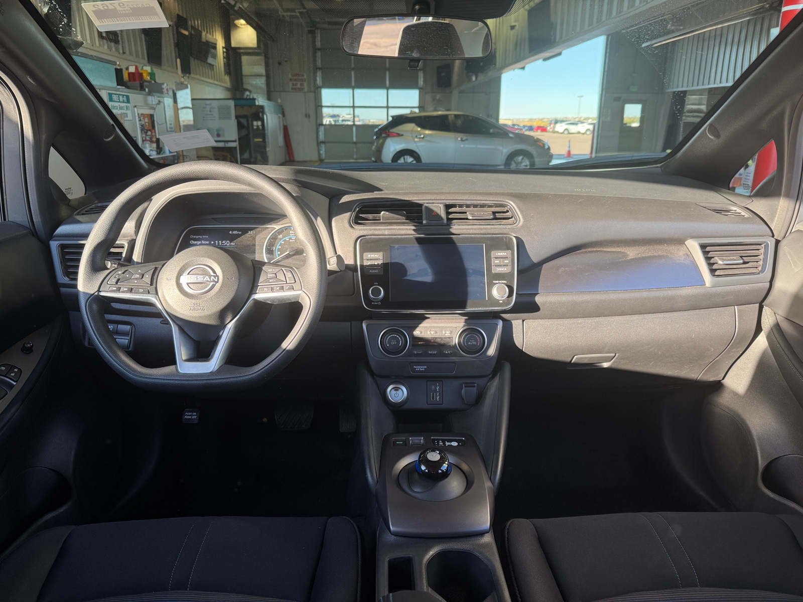 Thumbnail: 2025 Nissan Leaf - 3