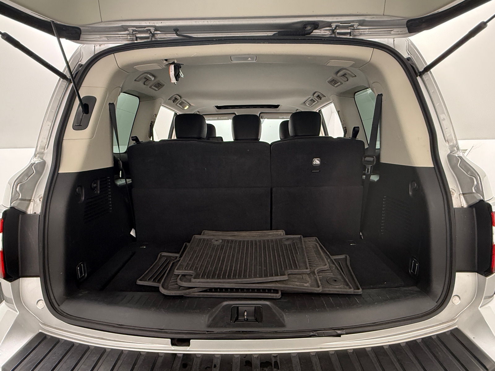 Thumbnail: 2021 Nissan Armada - 6