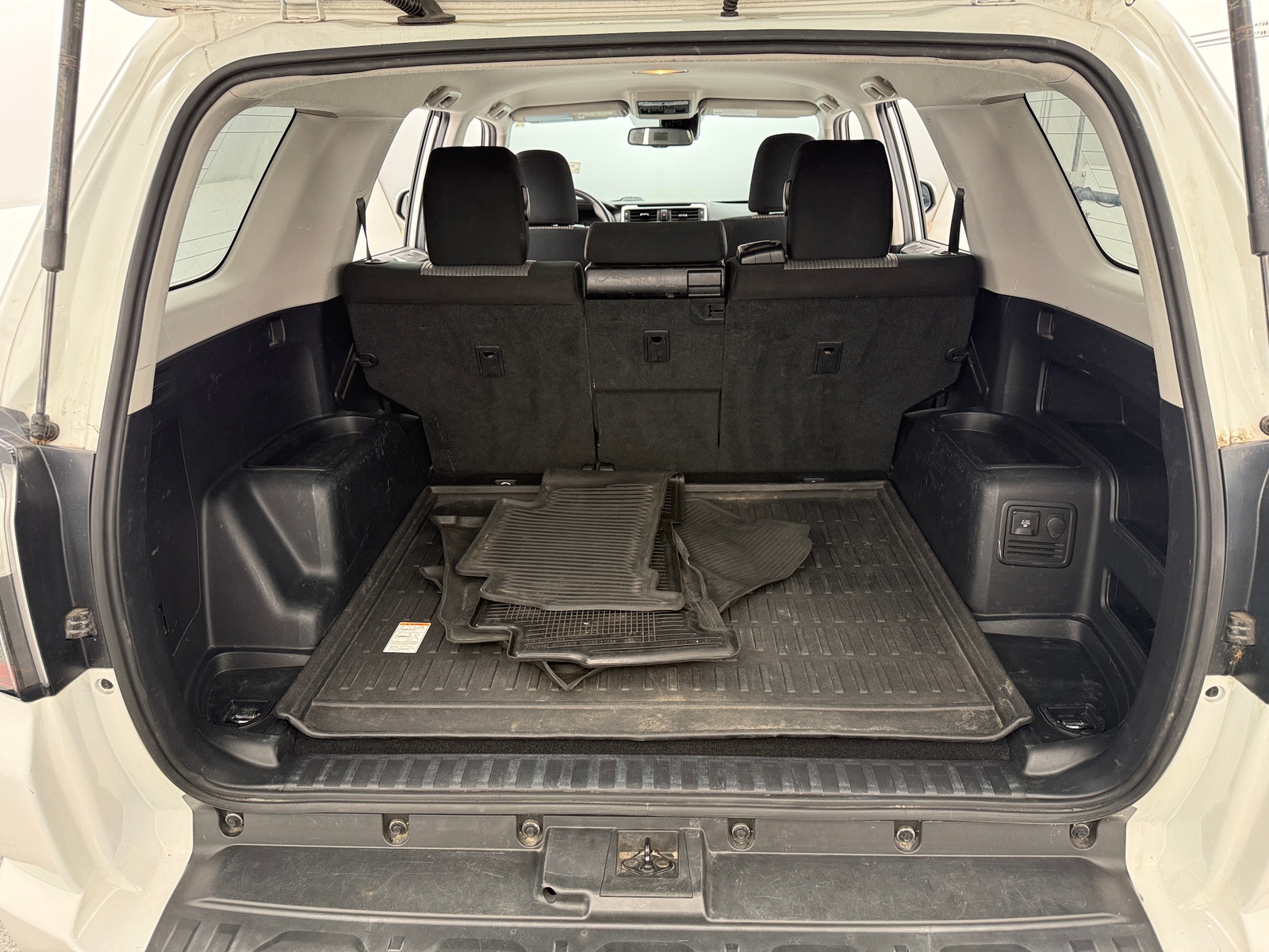 Thumbnail: 2020 Toyota 4Runner - 7