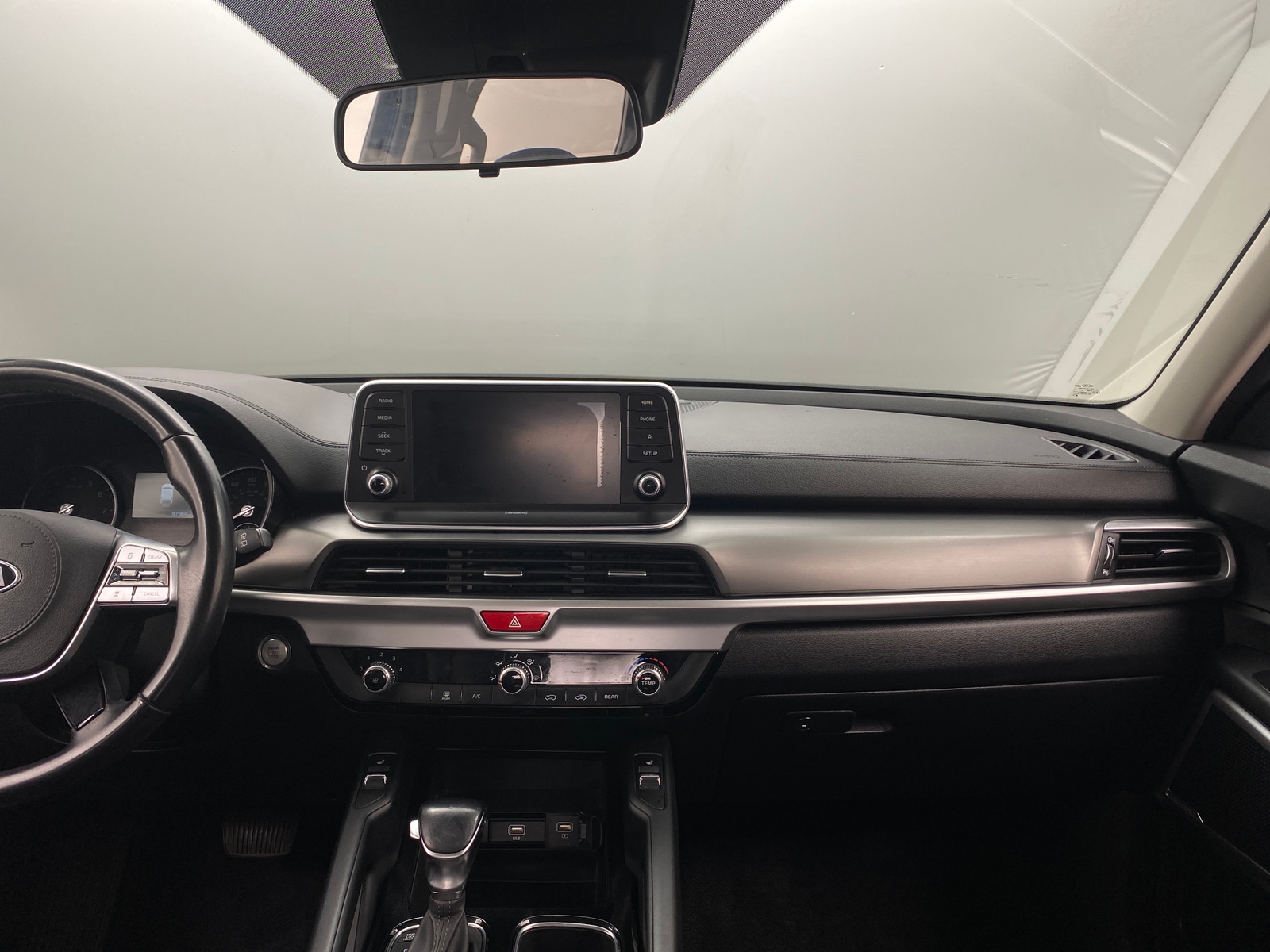 Thumbnail: 2020 Kia Telluride - 3