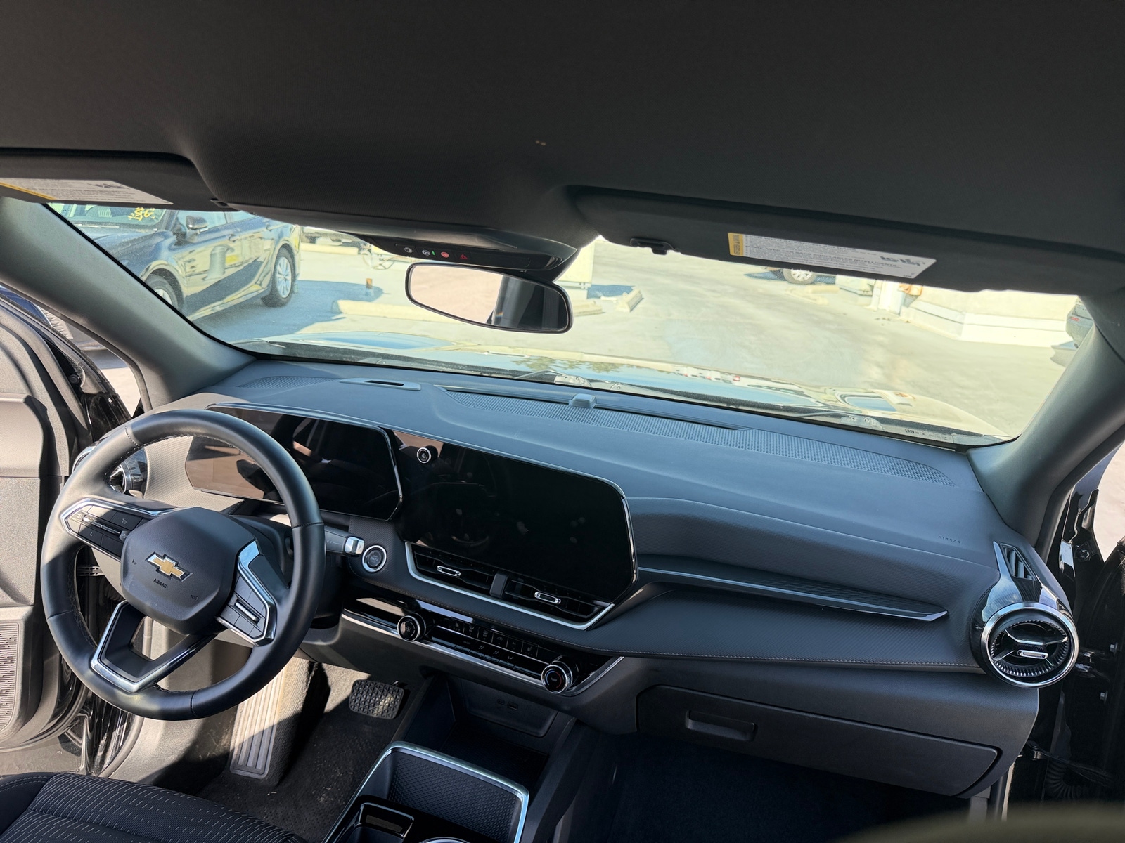 Thumbnail: 2025 Chevrolet Equinox - 3