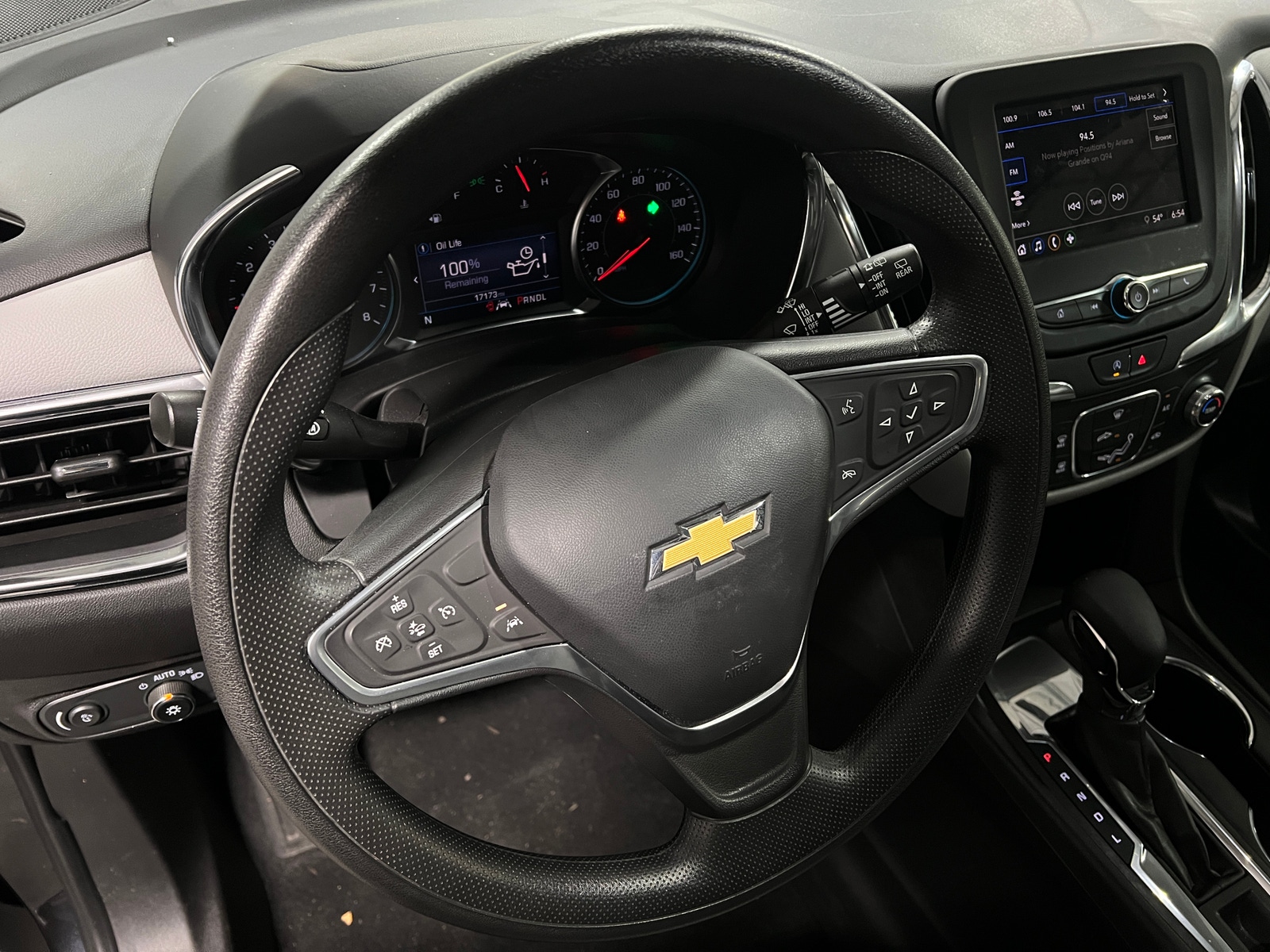 Thumbnail: 2022 Chevrolet Equinox - 5