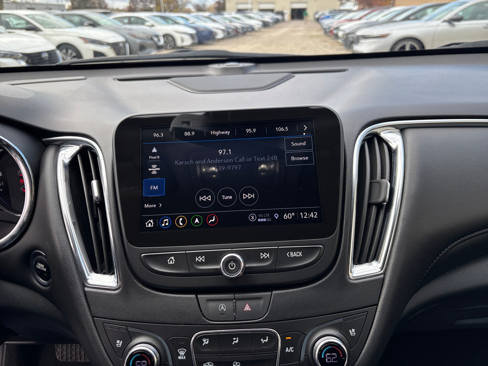 Thumbnail: 2024 Chevrolet Malibu - 3