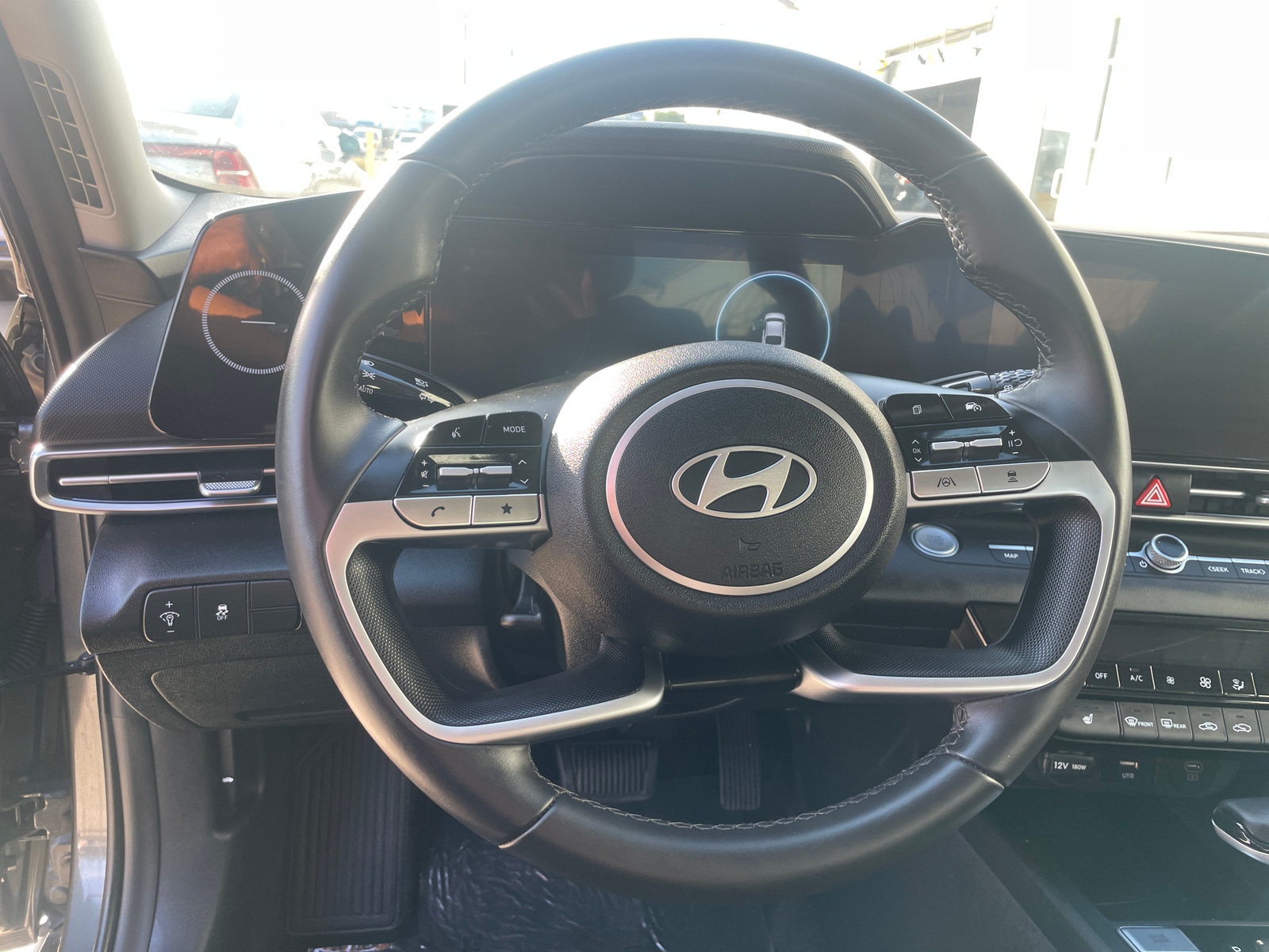 Thumbnail: 2025 Hyundai Elantra - 5